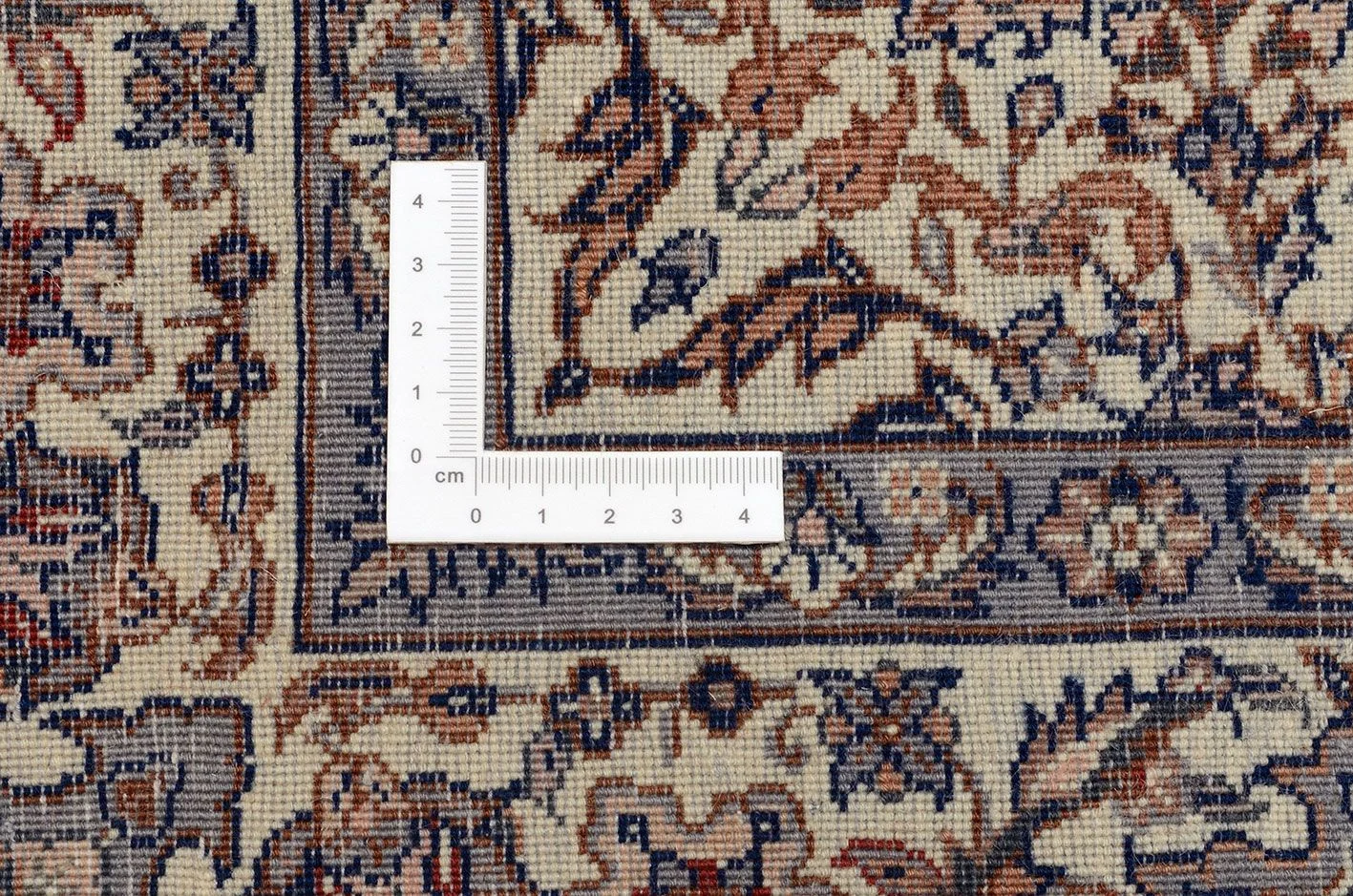 Hand-Knotted Wool Isfahan Chinese Rug, 83 × 380 cm
