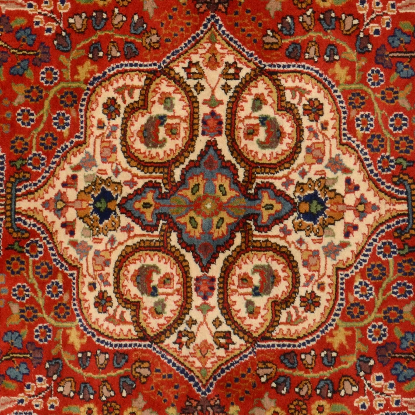 Afghan Rug — hand-knotted, 128 × 178 cm, Wool