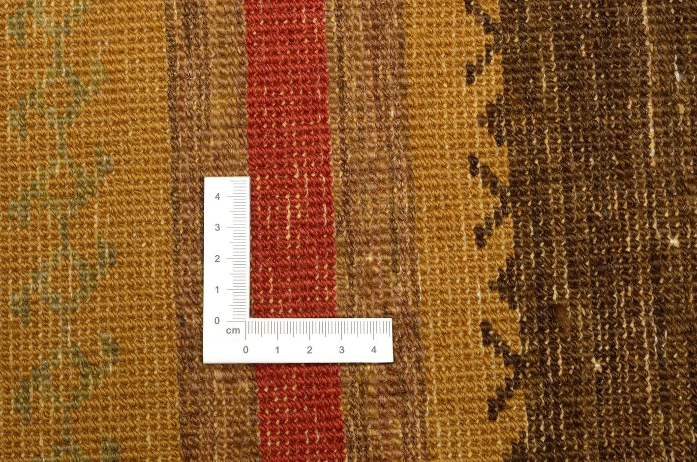 Hand-Knotted Wool Ziegler Pakistani Rug, 176 × 234 cm