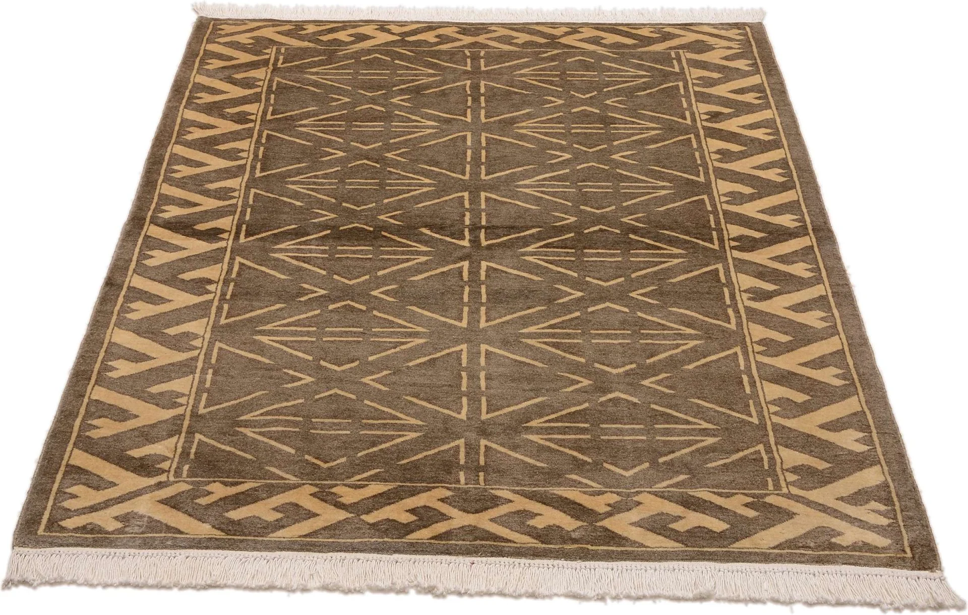 Hand-Knotted Wool Pakistani Rug, 126 × 174 cm