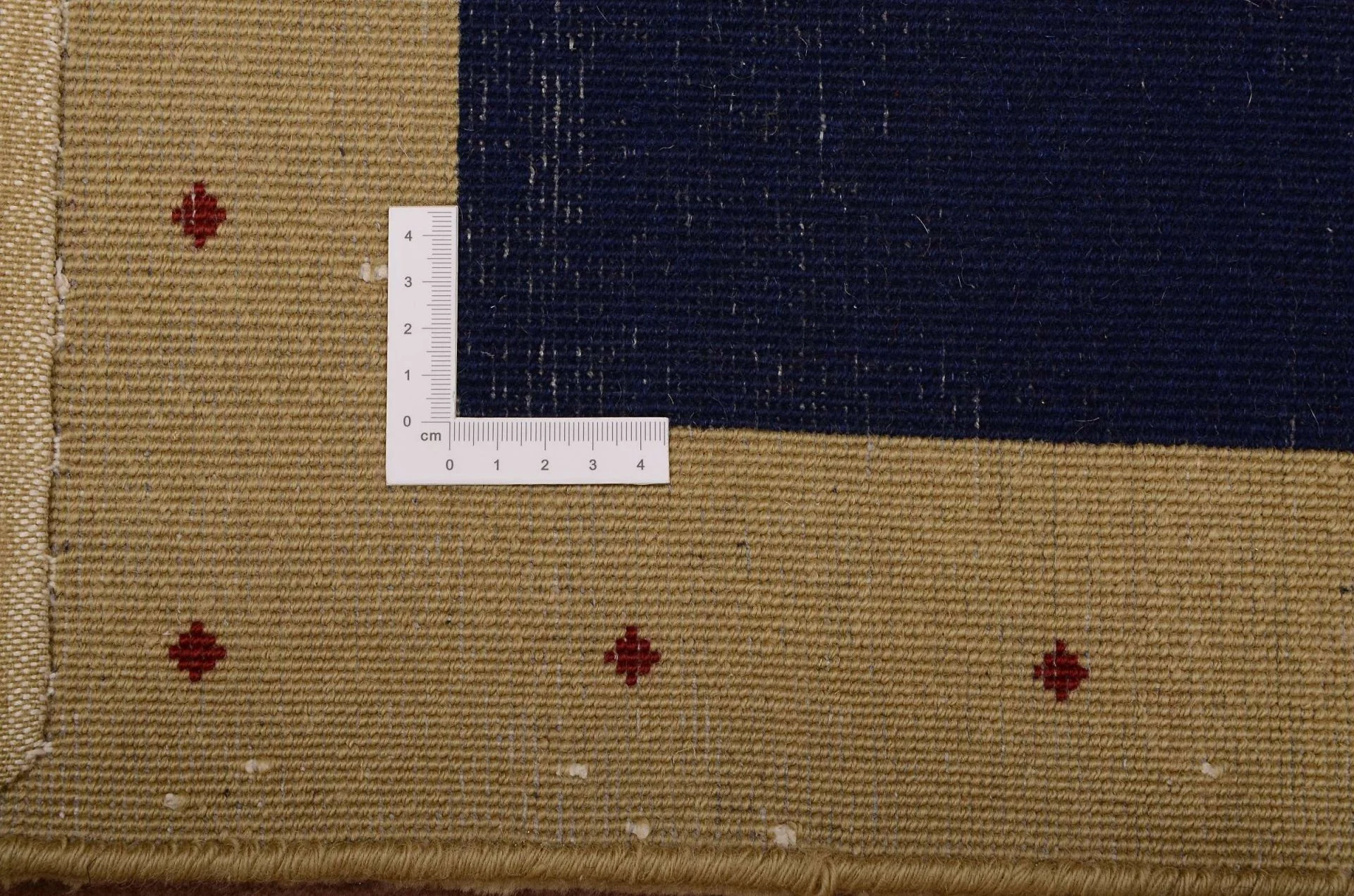 Hand-Knotted Wool Loribaft Indian Rug, 122 × 181 cm