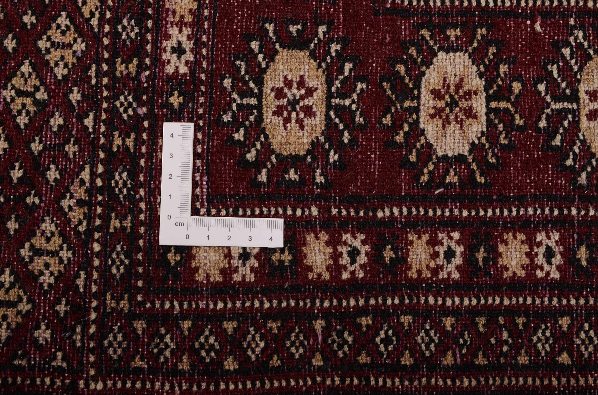 Pakistani Rug — hand-knotted, 124 × 200 cm, Wool