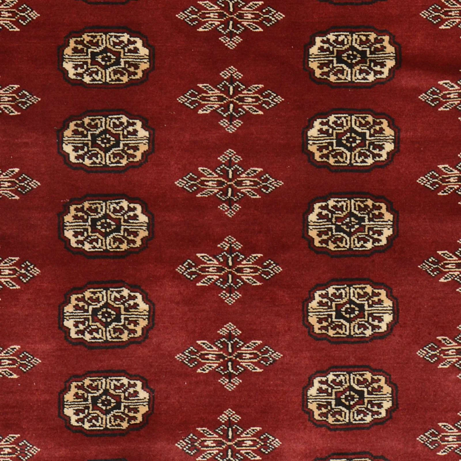 Hand-Knotted Wool Pakistani Rug, 122 × 190 cm