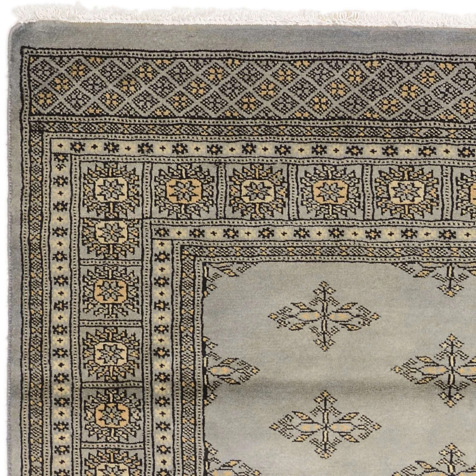 Pakistani Rug — hand-knotted, 124 × 177 cm, Wool