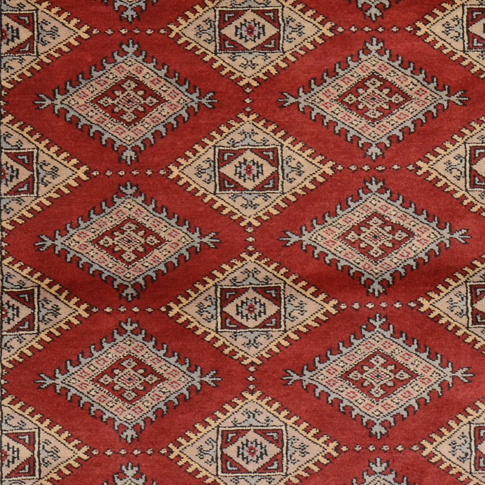 Pakistani Rug 122 × 185 cm, Wool, hand-knotted