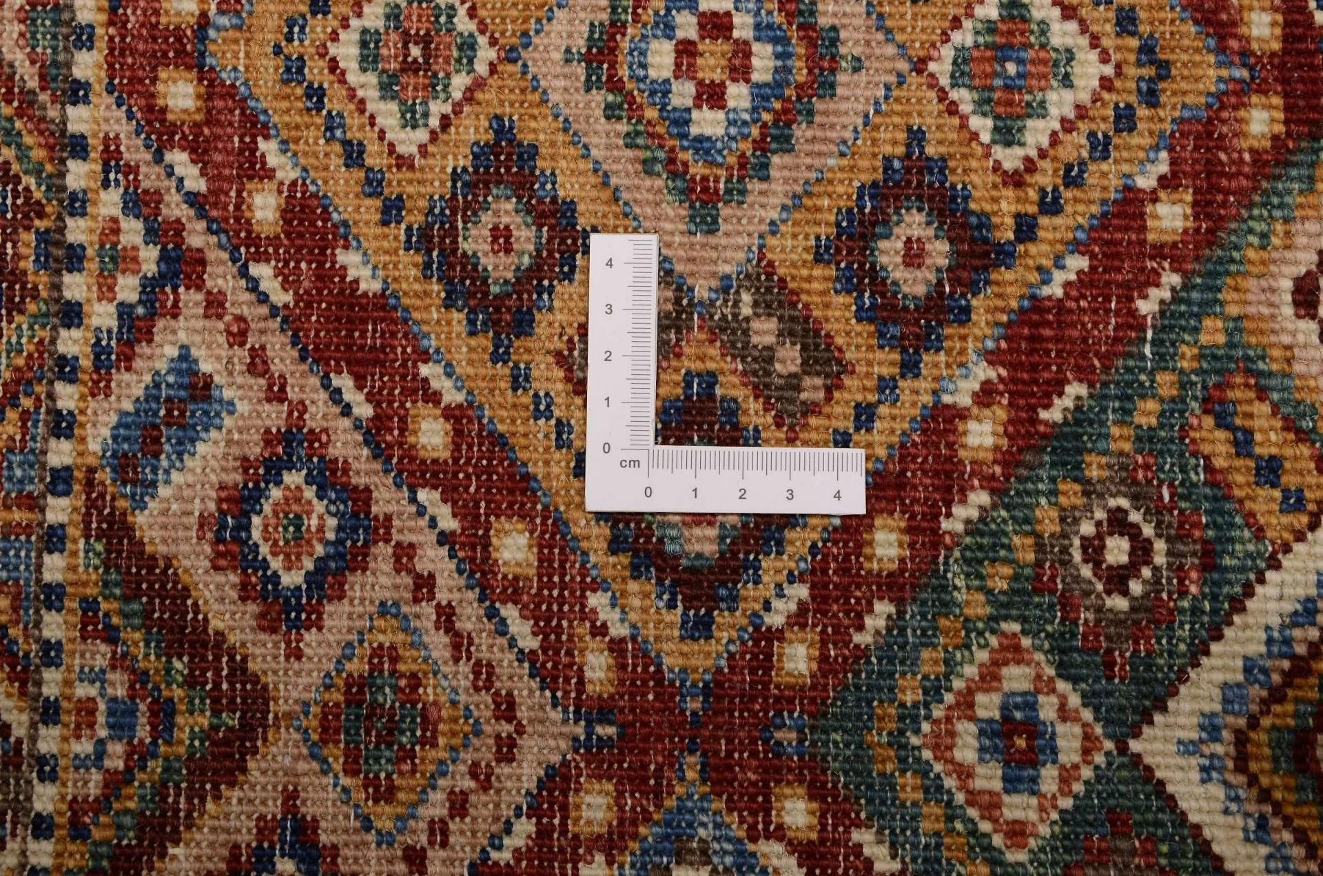 Samarkand Pakistani Rug 124 × 189 cm, Wool, hand-knotted