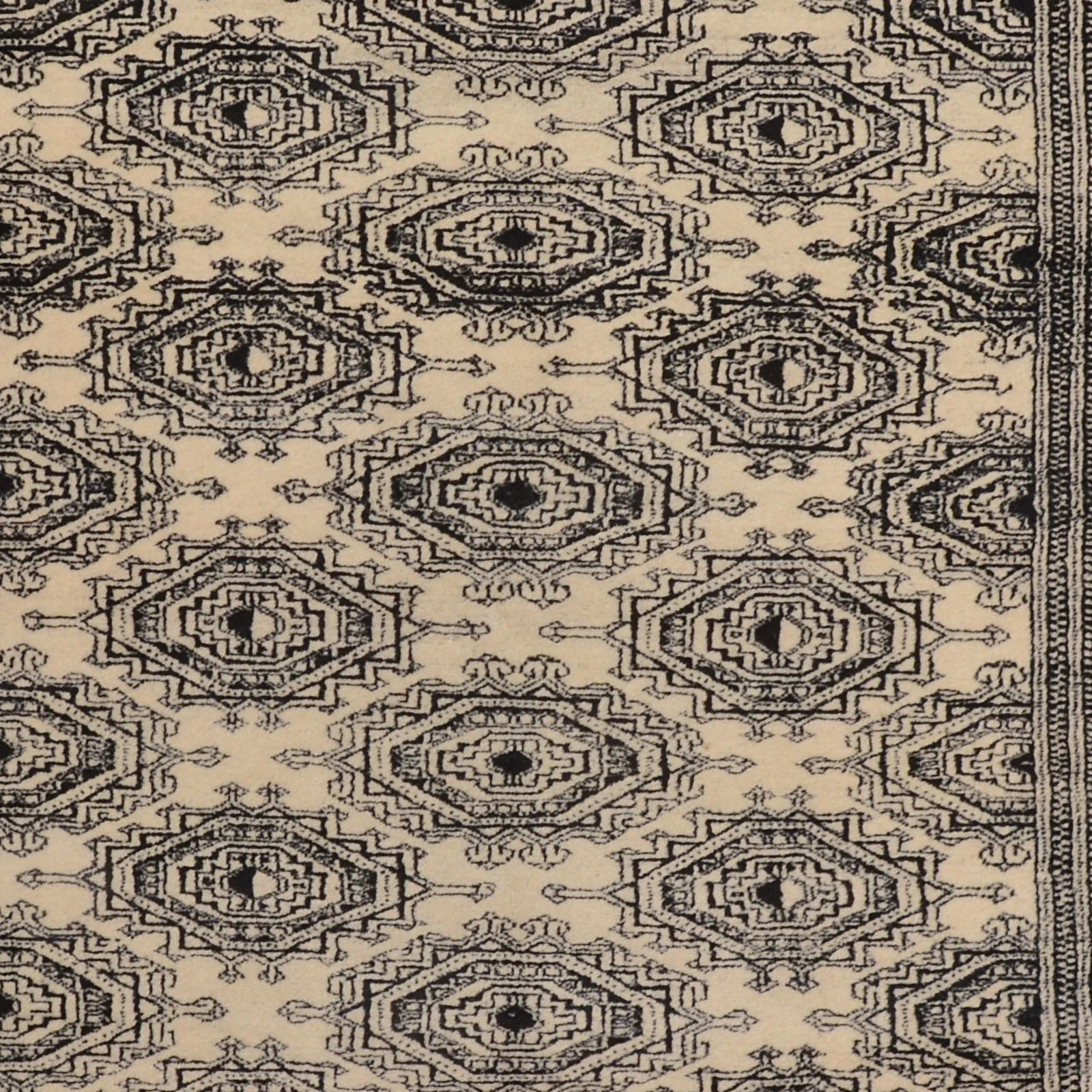 Pakistani Rug 130 × 186 cm, Wool, hand-knotted