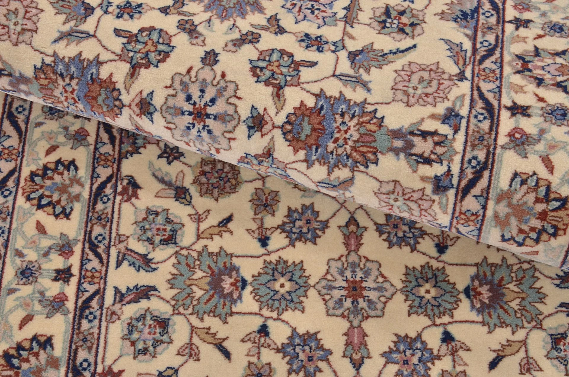 Hand-Knotted Wool Isfahan Chinese Rug, 75 × 280 cm