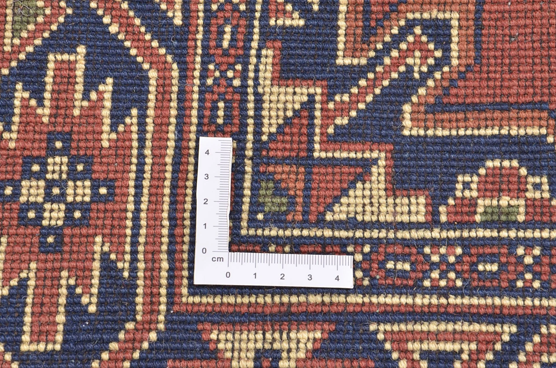 Hand-Knotted Wool Indian Rug, 123 × 179 cm