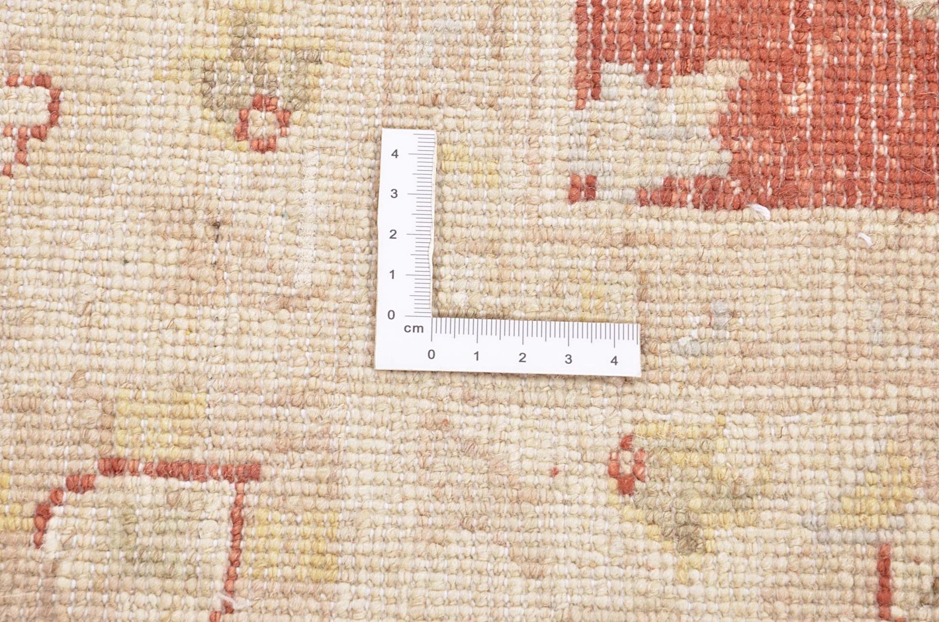 Ziegler Pakistani Rug — hand-knotted, 122 × 184 cm, Wool
