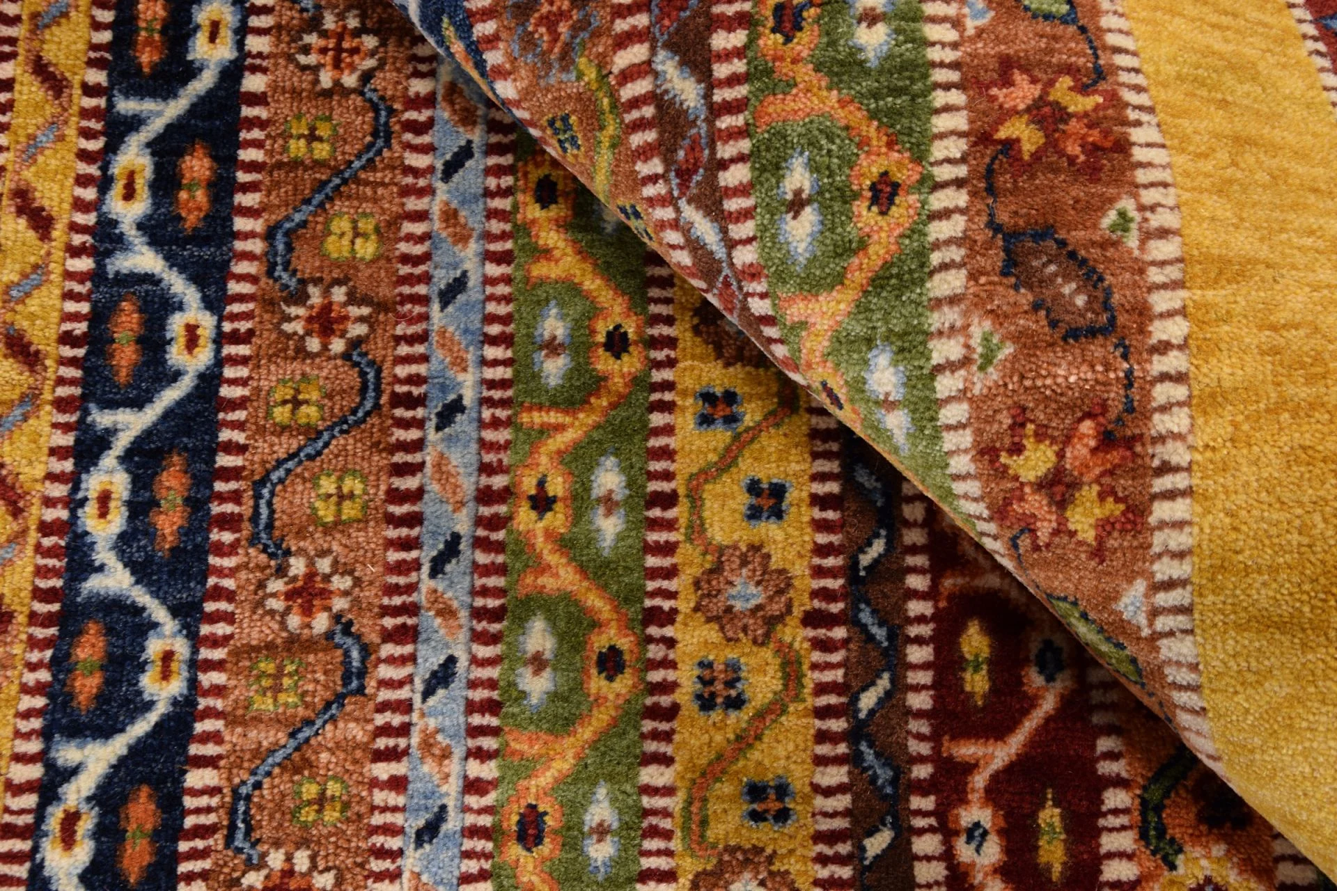 Loribaft Indian Rug — hand-knotted, 125 × 186 cm, Wool