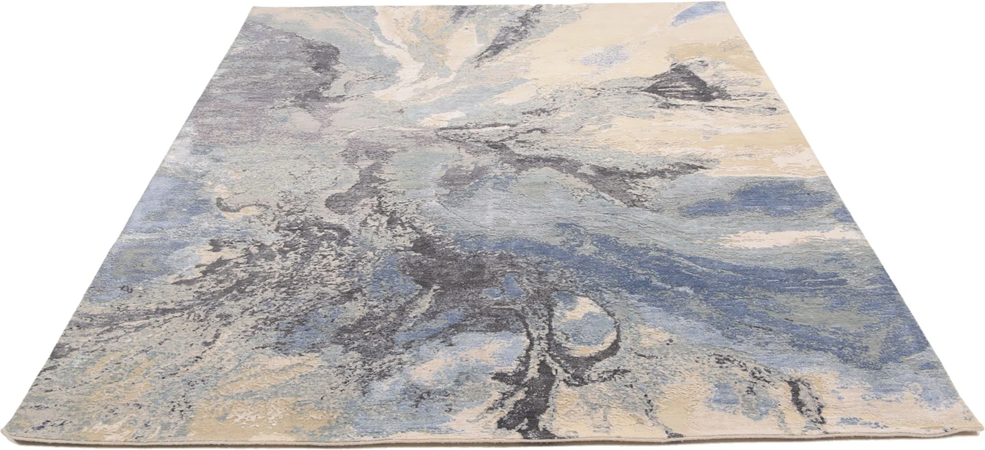 Indian Rug — hand-knotted, 252 × 313 cm