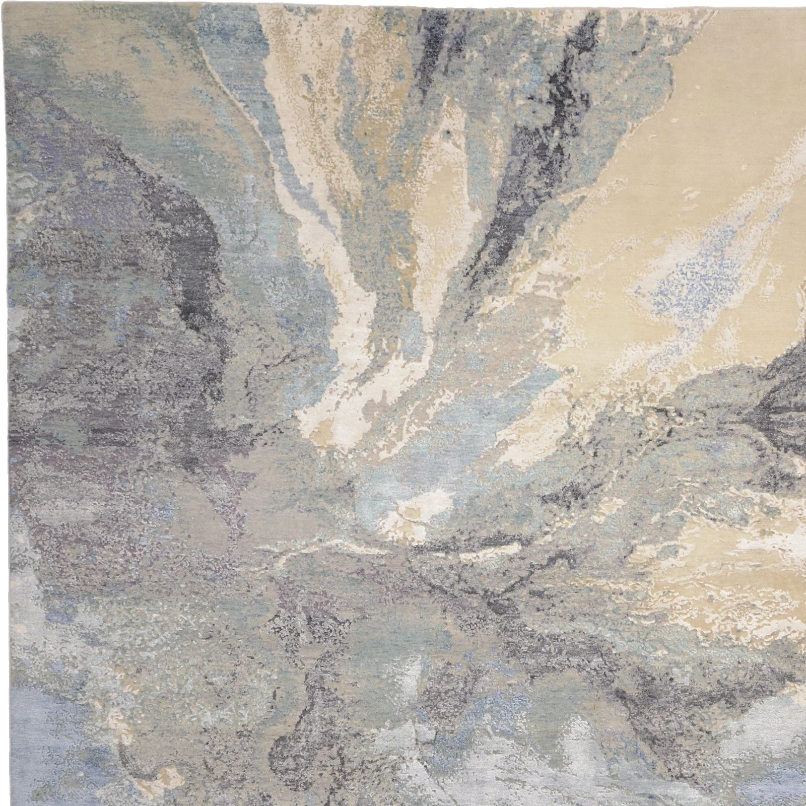 Indian Rug — hand-knotted, 252 × 313 cm