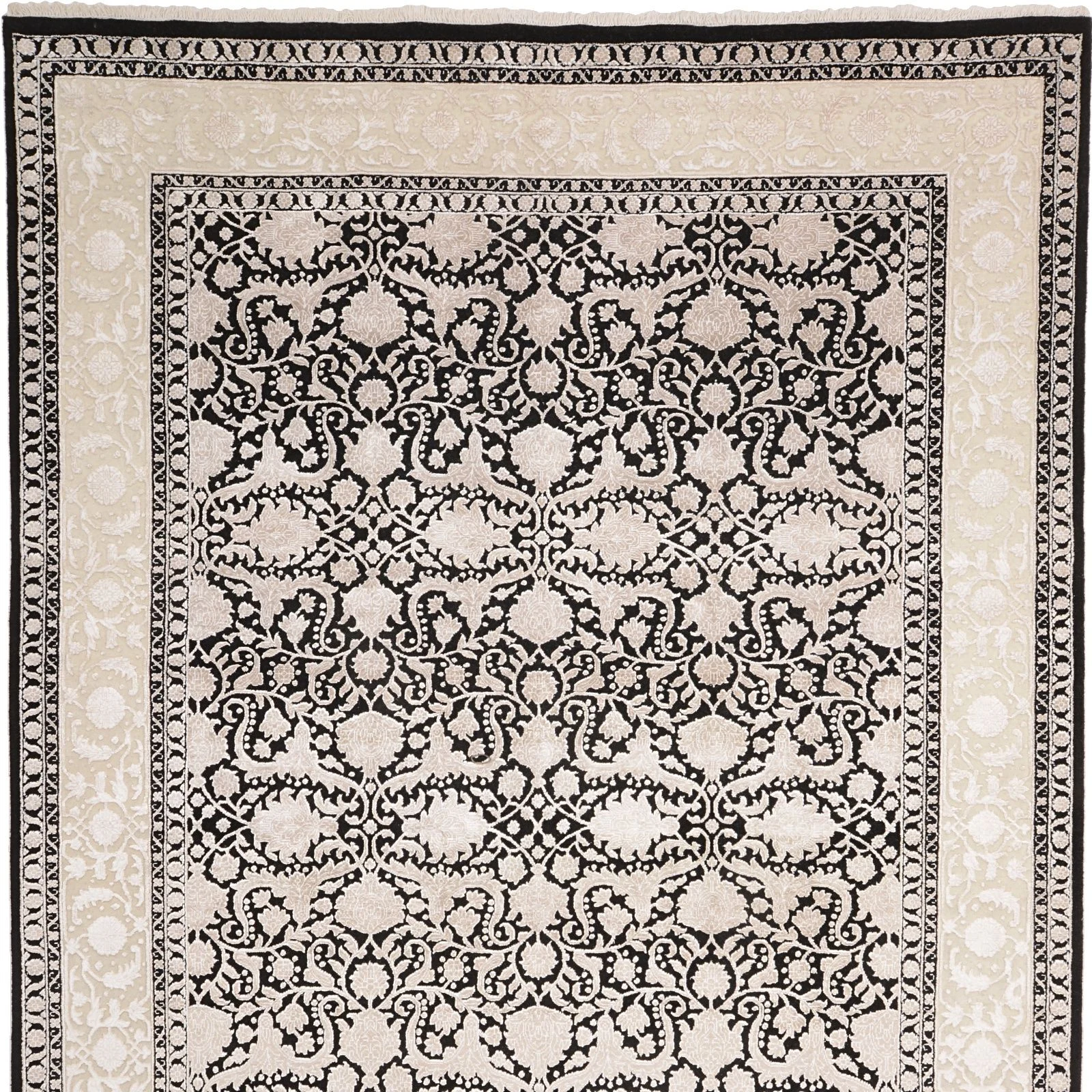 Tabriz Indian Rug 199 × 301 cm, hand-knotted