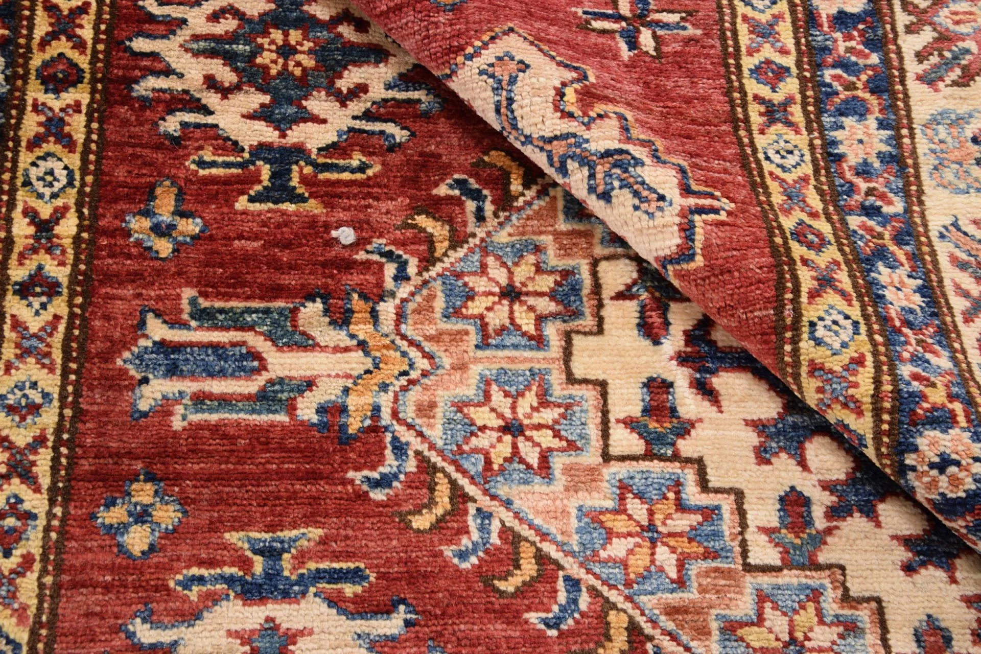 Samarkand Pakistani Rug 147 × 210 cm, Wool, hand-knotted