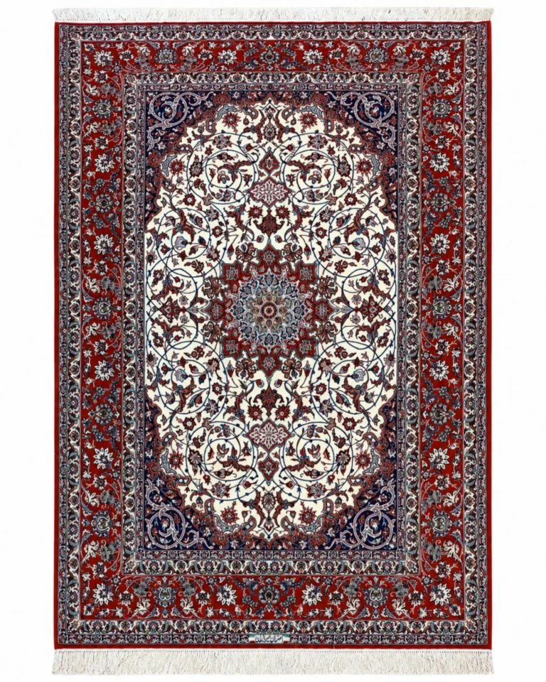 Isfahan Persian Rug 238 × 154 cm, Wool & Silk, hand-knotted