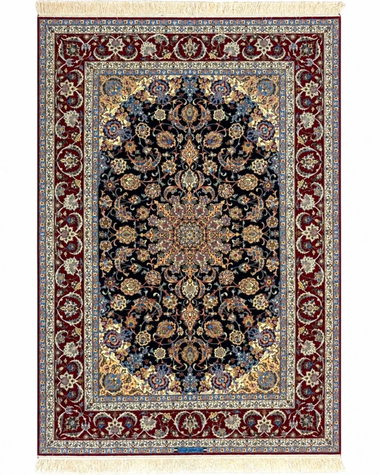 Isfahan Persian Rug 230 × 158 cm, Wool & Silk, hand-knotted