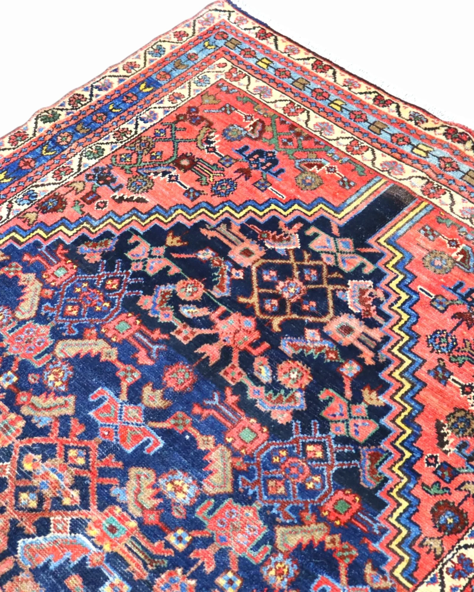 Malayer Persian Rug — hand-knotted, 197 × 129 cm, Wool