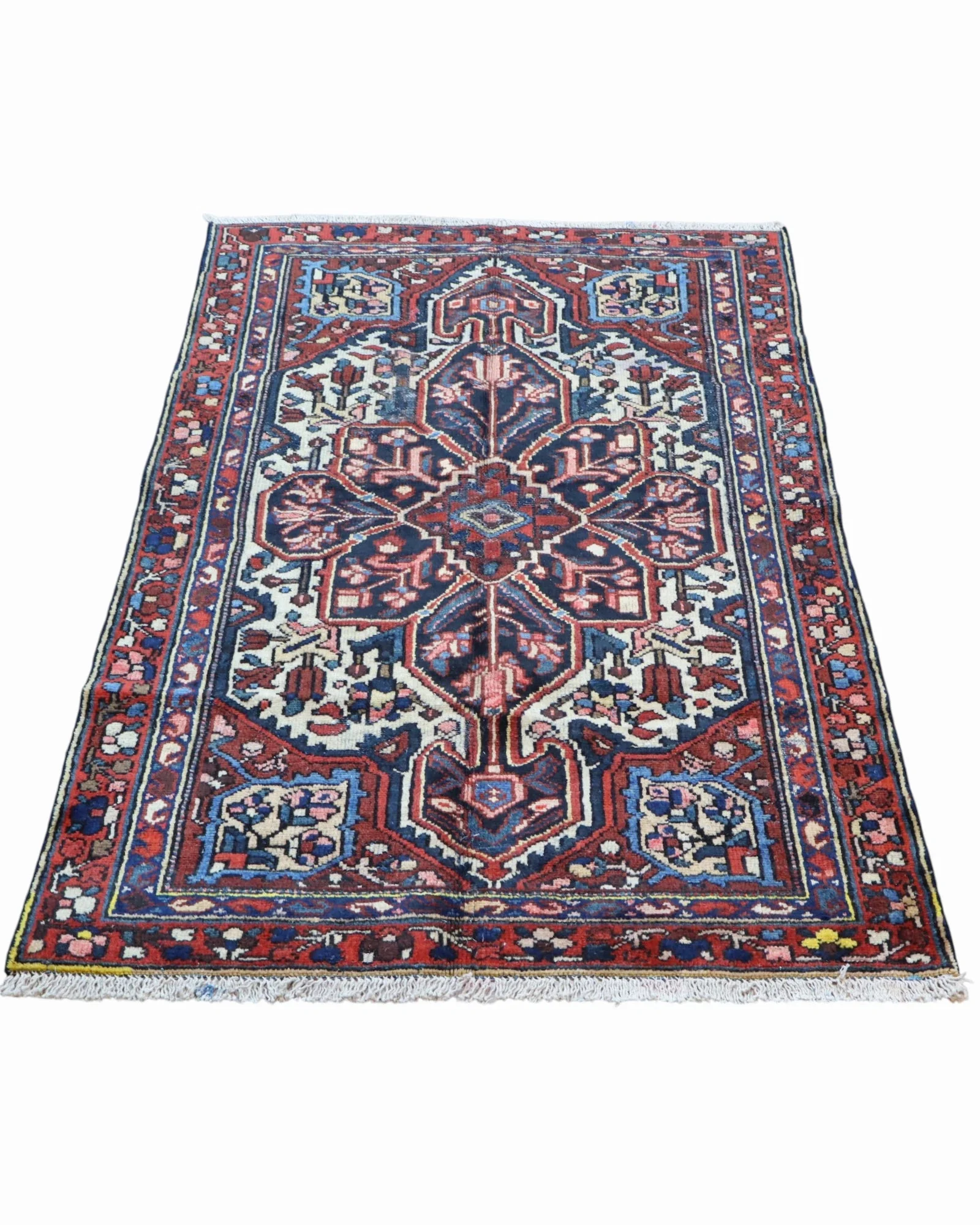 Hand-Knotted Wool Bakhtiari Persian Rug, 185 × 117 cm