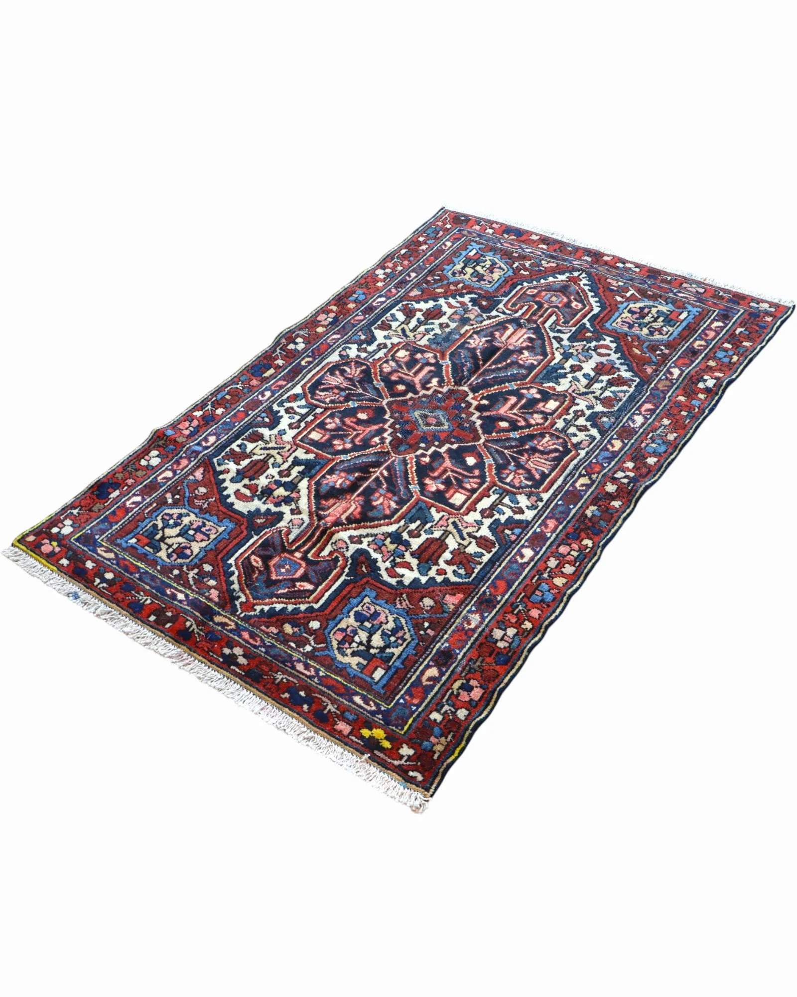 Hand-Knotted Wool Bakhtiari Persian Rug, 185 × 117 cm