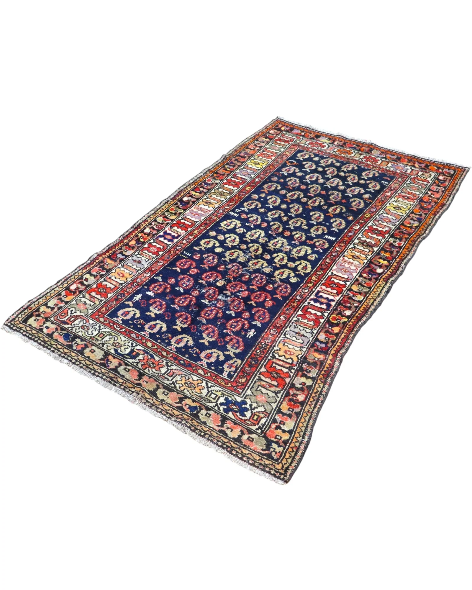 Bakhtiari Persian Rug 205 × 125 cm, Wool, hand-knotted