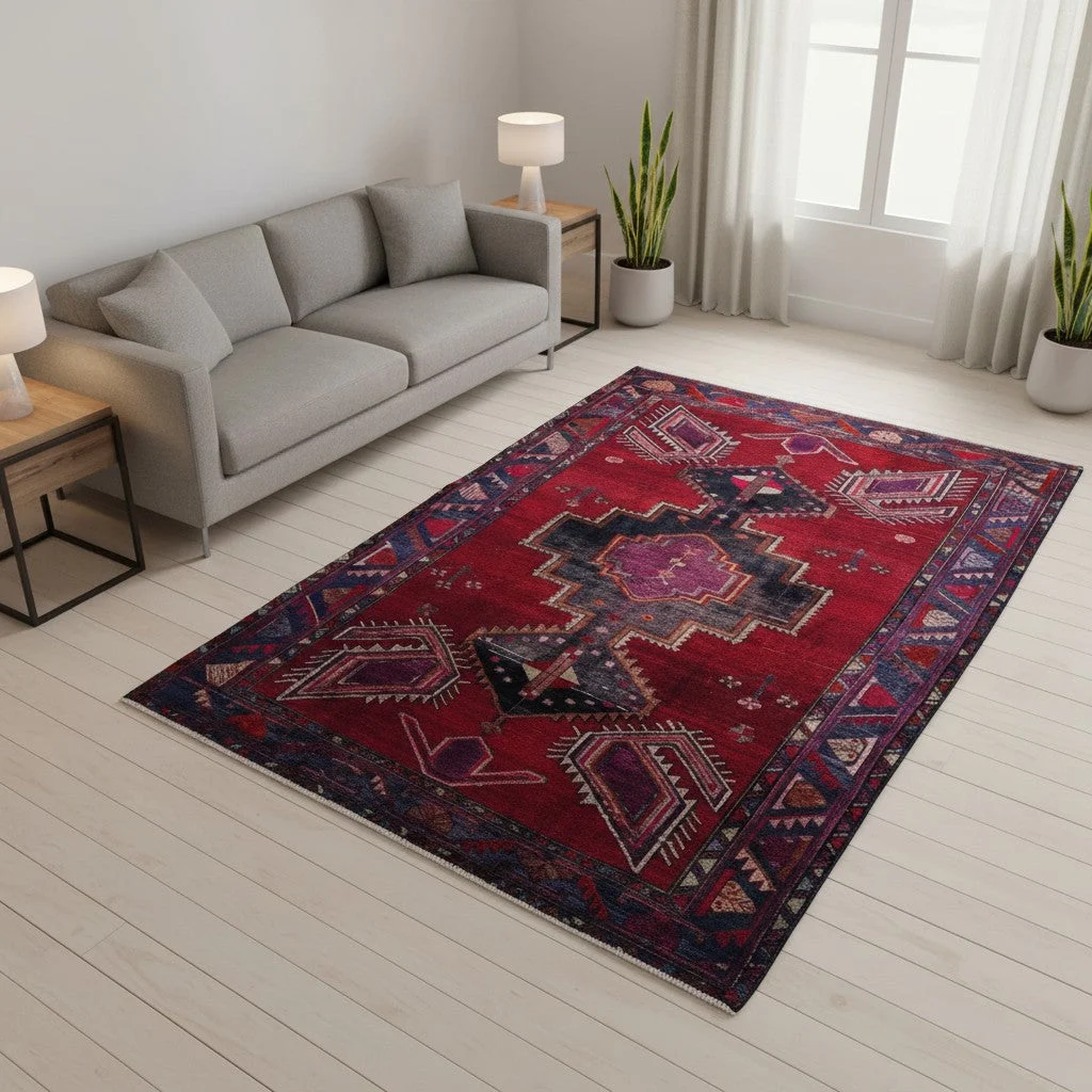 Hand-Knotted Wool Hamadan Persian Rug, 246 × 163 cm