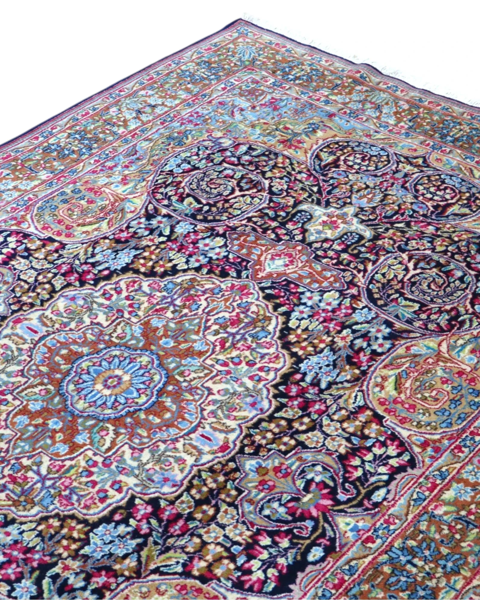 Kerman Persian Rug 244 × 158 cm, Wool, hand-knotted