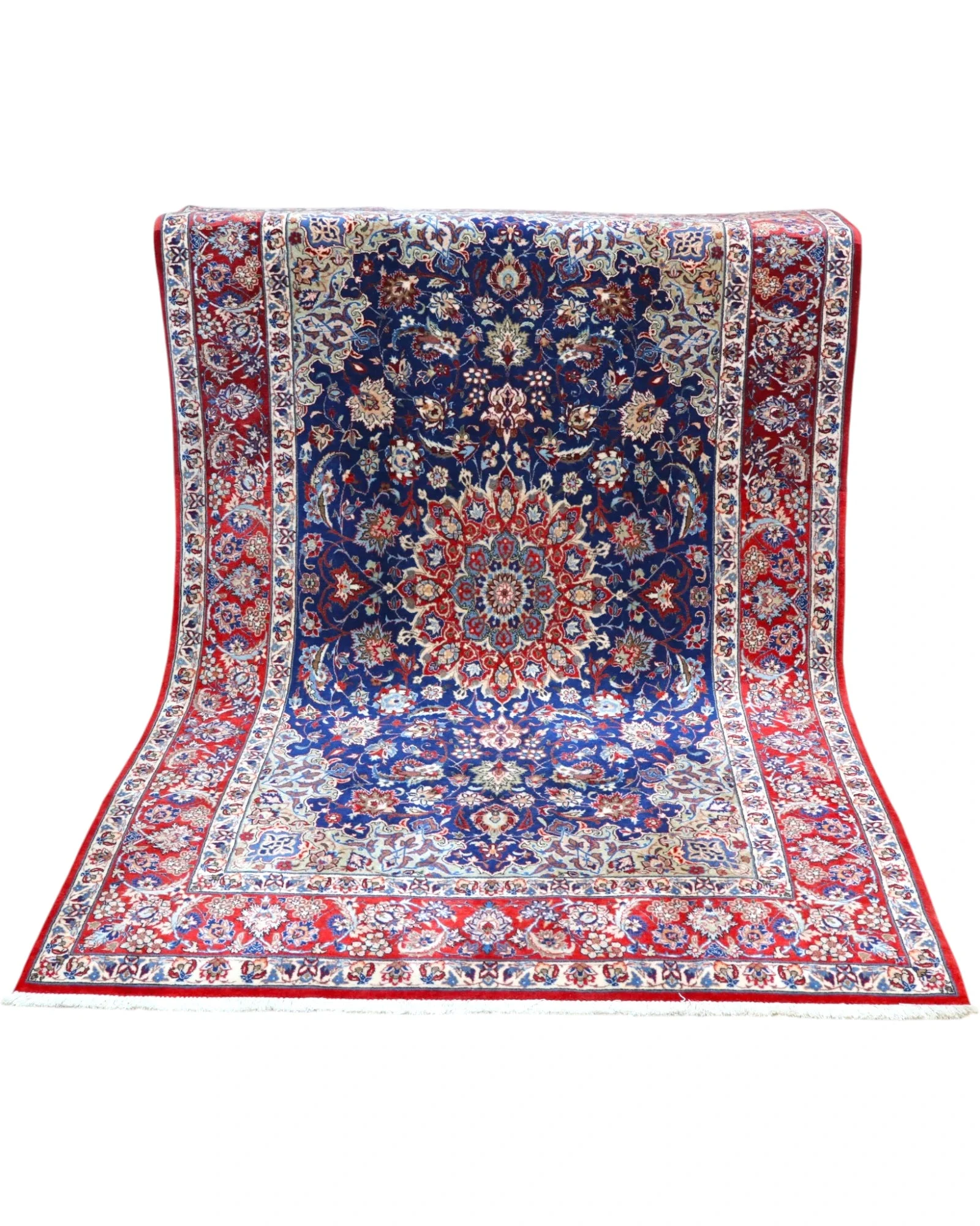 Isfahan Persian Rug — hand-knotted, 247 × 156 cm, Wool