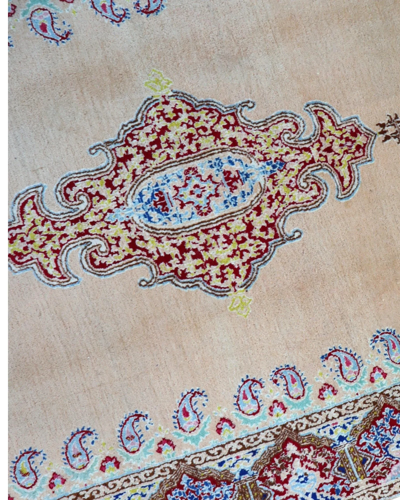 Kerman Persian Rug 250 × 155 cm, Wool, hand-knotted