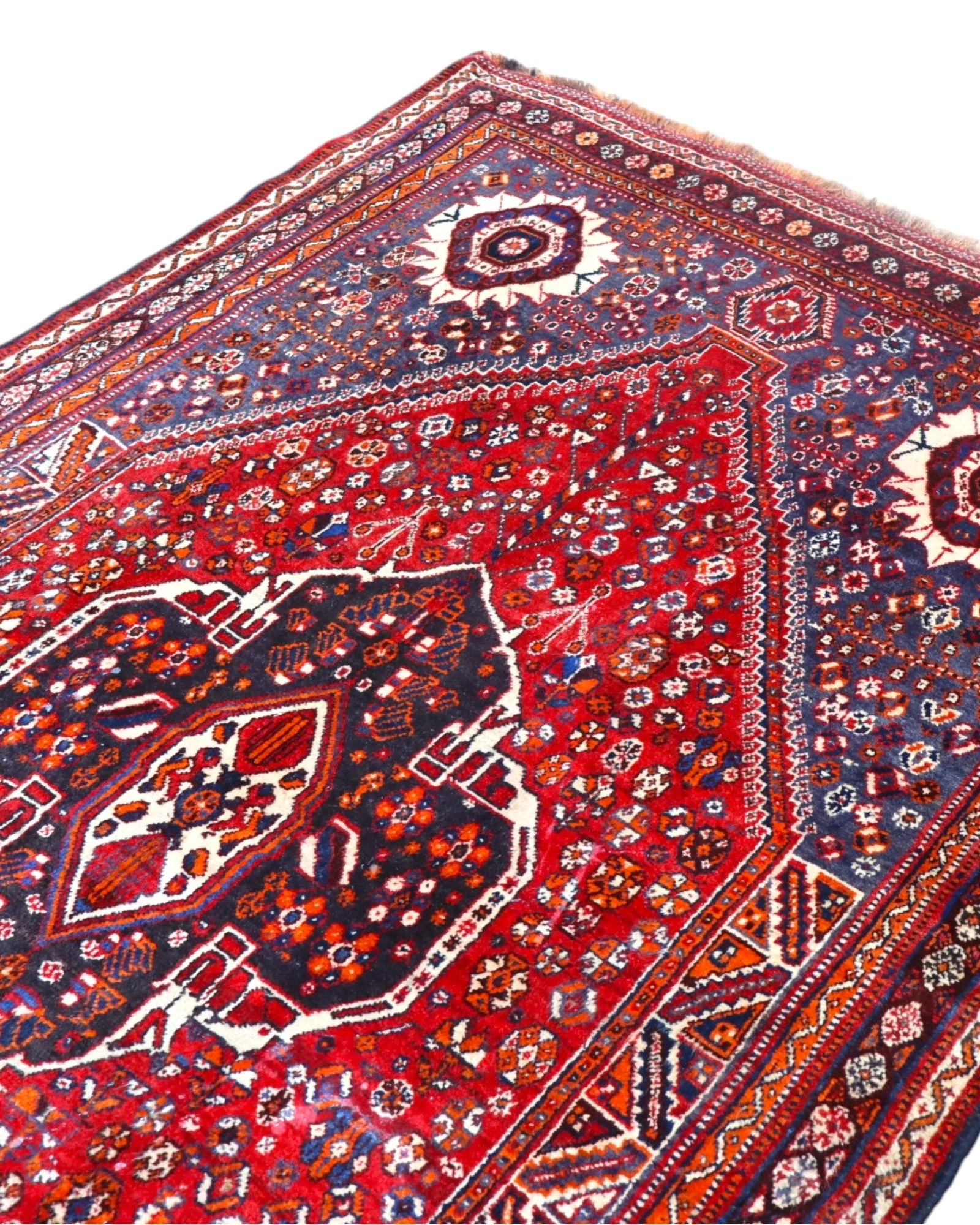 Shiraz Persian Rug 233 × 150 cm, Wool, hand-knotted