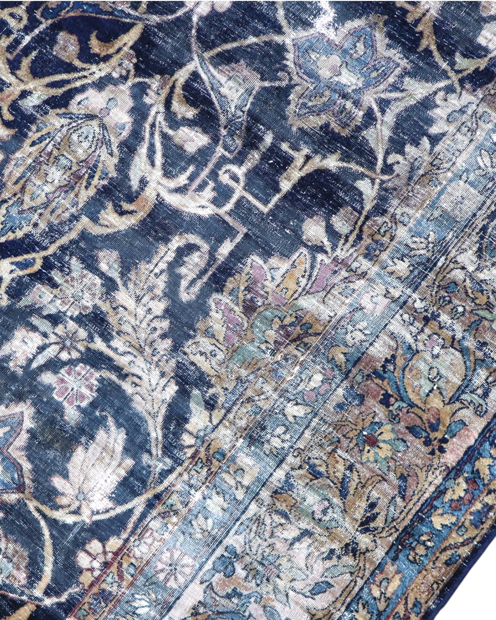 Kashan Persian Rug — hand-knotted, 362 × 247 cm, Wool