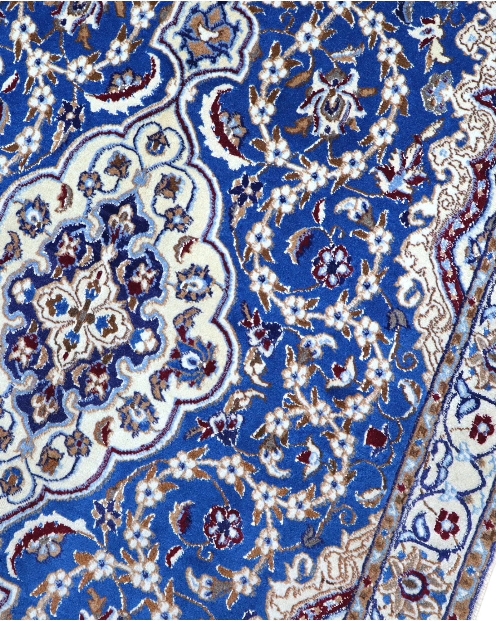 Hand-Knotted Wool & Silk Nain Persian Rug, 208 × 120 cm