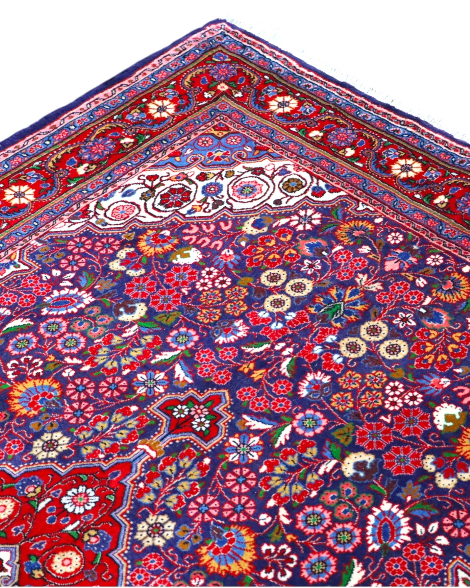 Bijar Persian Rug 203 × 131 cm, Wool, hand-knotted