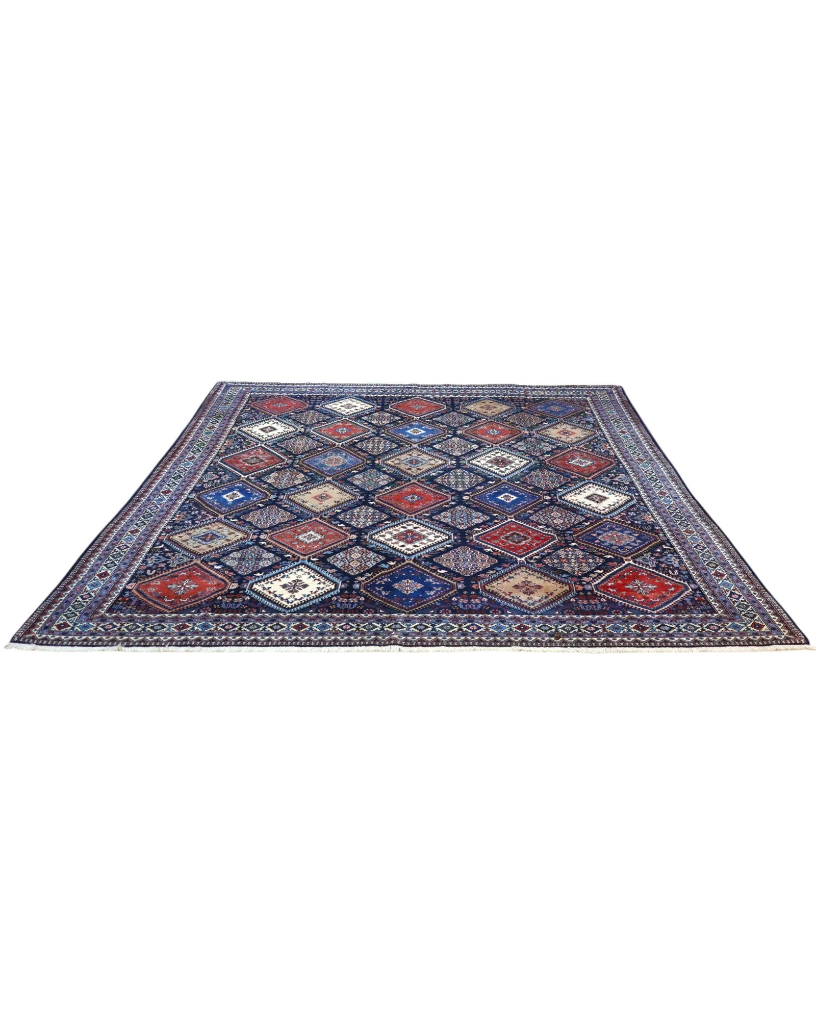 Persian Rug 268 × 244 cm, Wool, hand-knotted