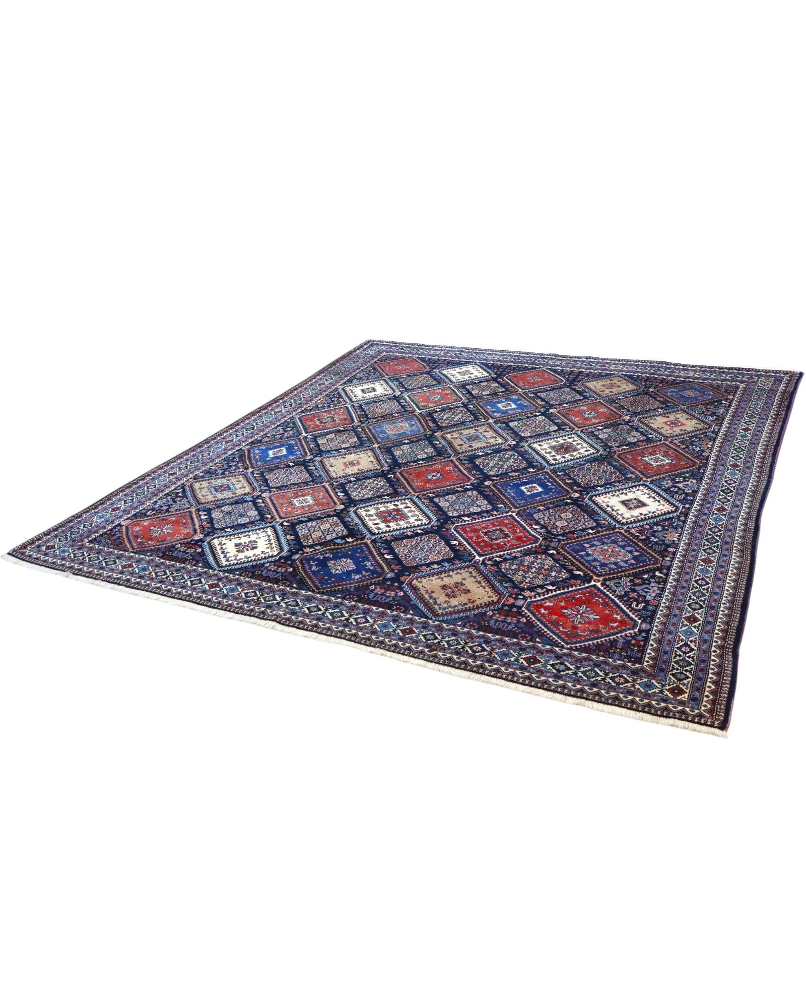 Persian Rug 268 × 244 cm, Wool, hand-knotted