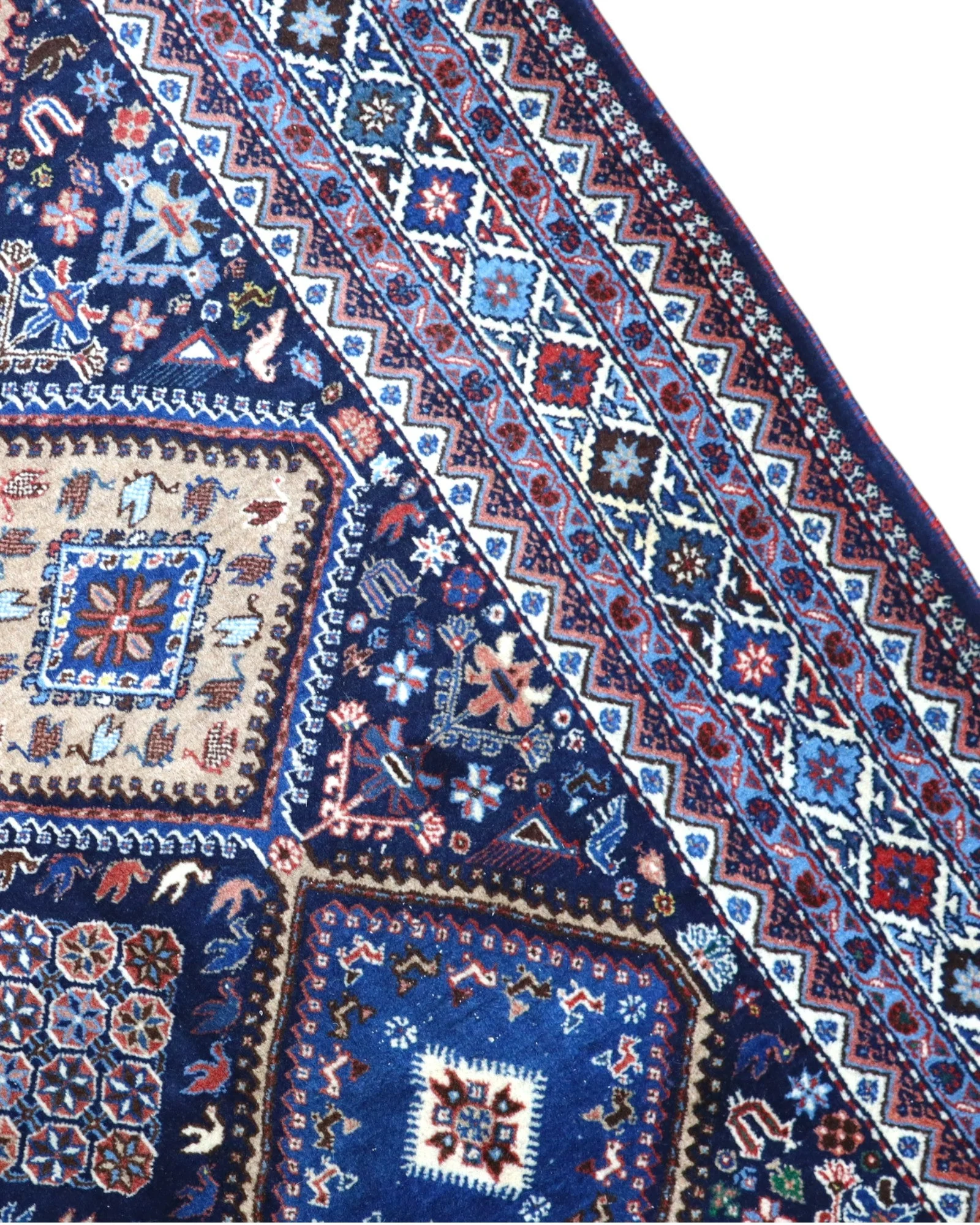 Persian Rug 268 × 244 cm, Wool, hand-knotted
