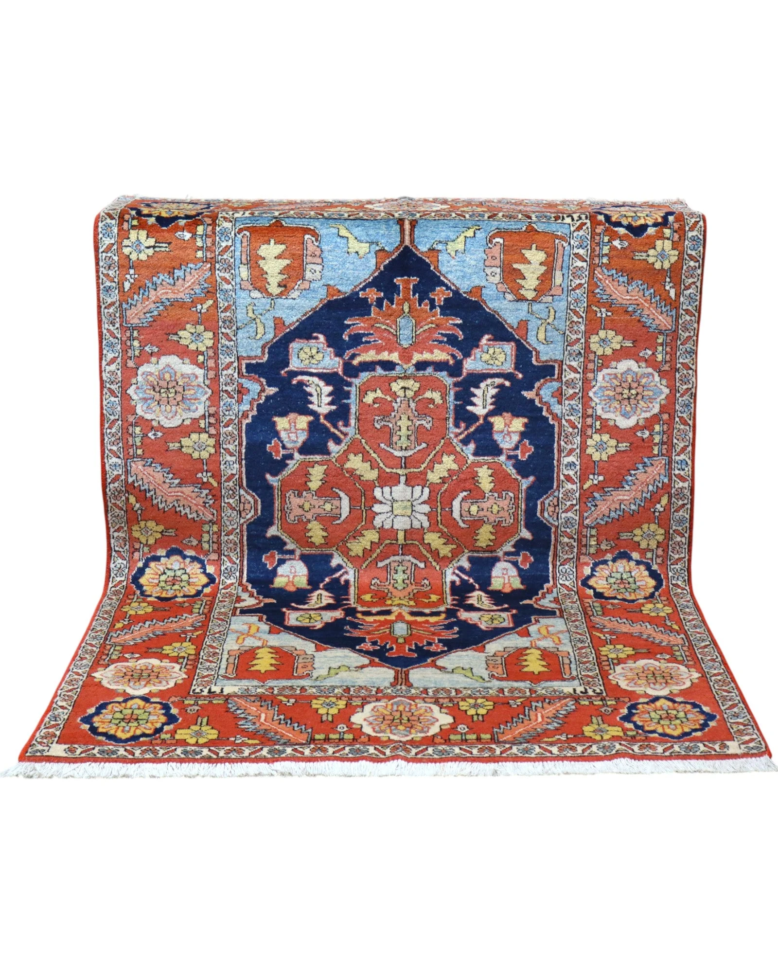 Hand-Knotted Wool Heriz Persian Rug, 205 × 150 cm