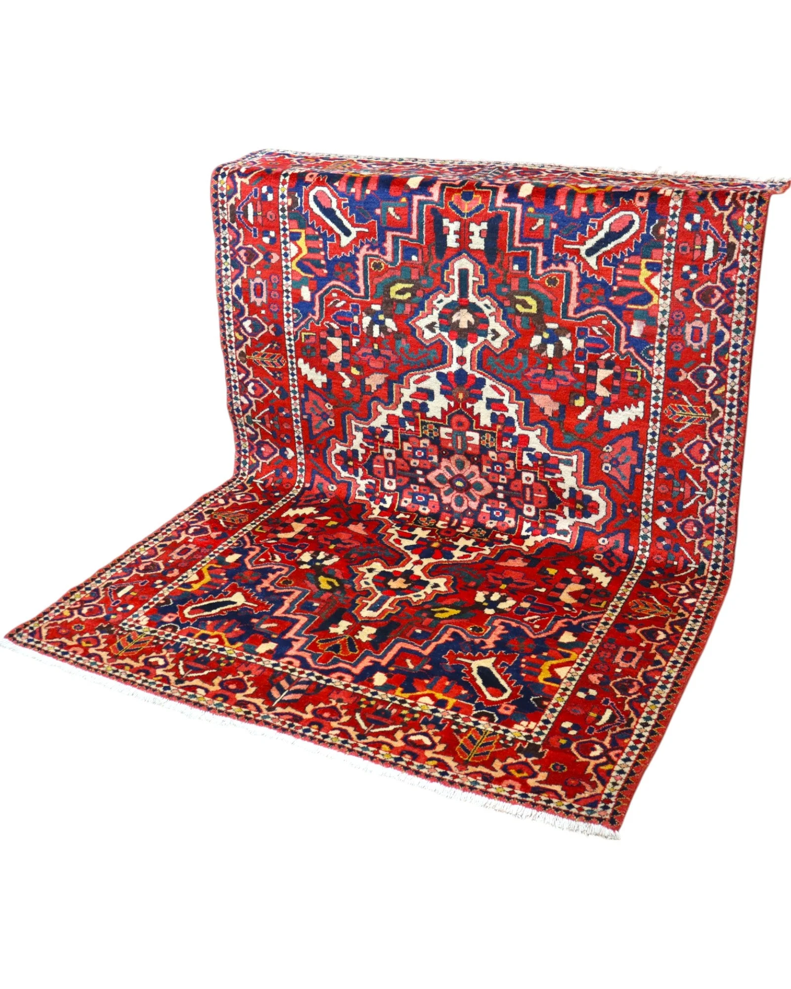 Bakhtiari Persian Rug 217 × 155 cm, Wool, hand-knotted
