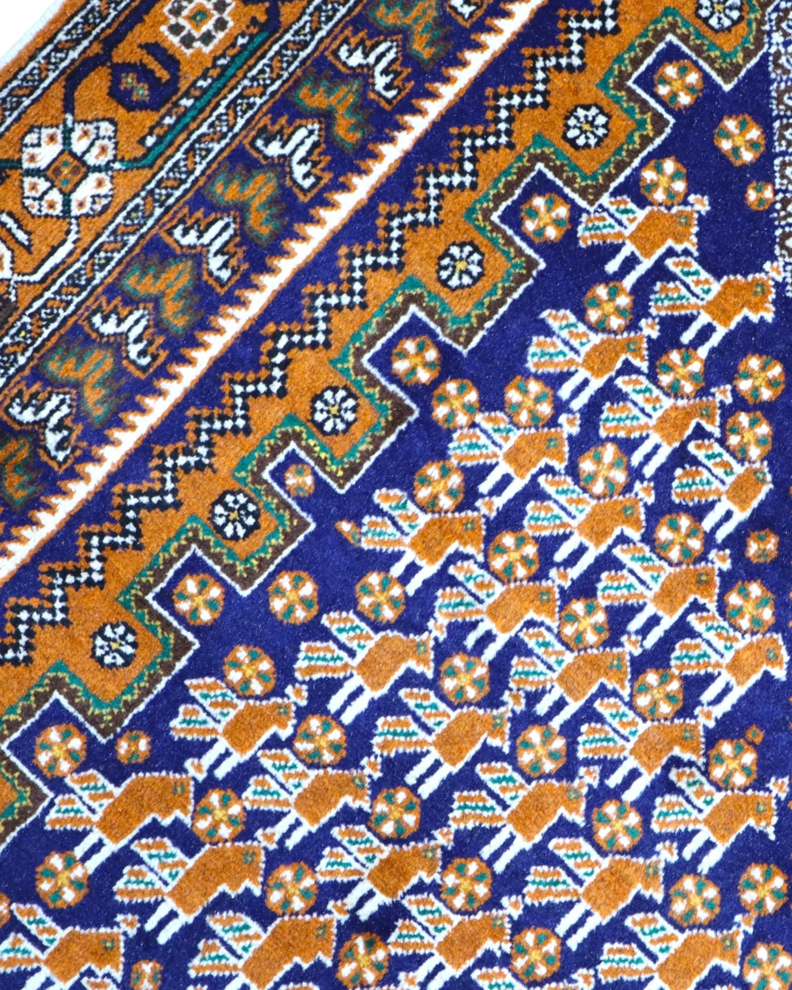 Afshar Persian Rug — hand-knotted, 205 × 154 cm, Wool