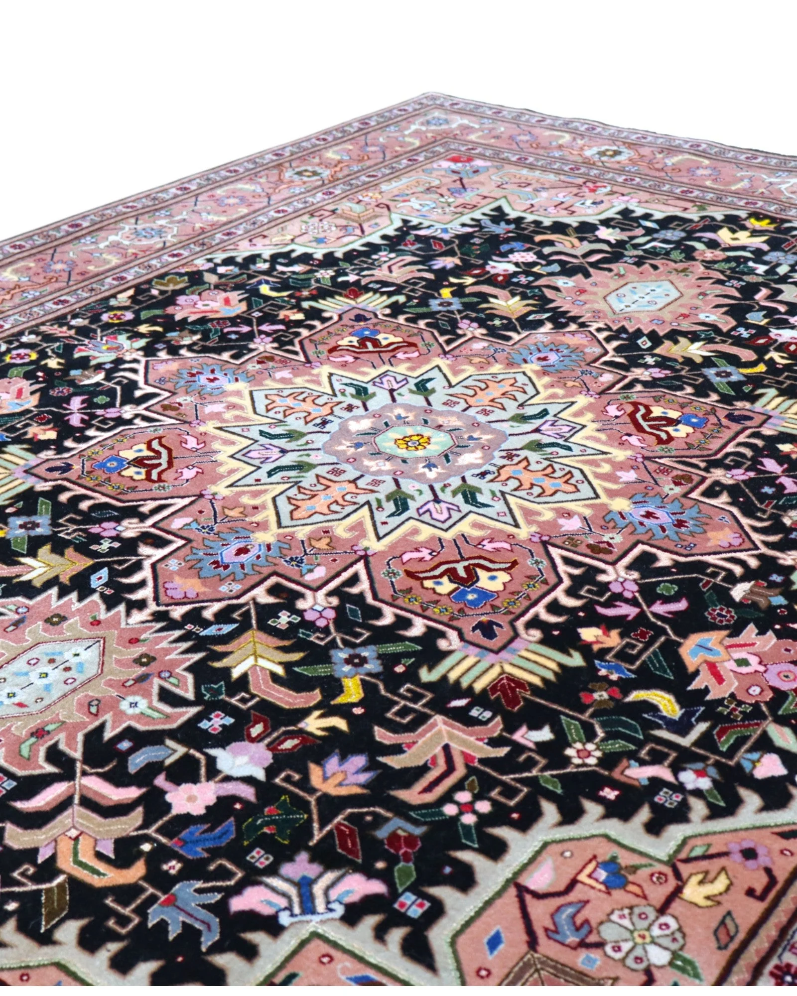 perserteppich-tabriz-202-x-136-cm-schurwolle-handgeknupft-floral-26 Tabriz Persian Rug — hand-knotted, 202 × 136 cm, Wool & Silk