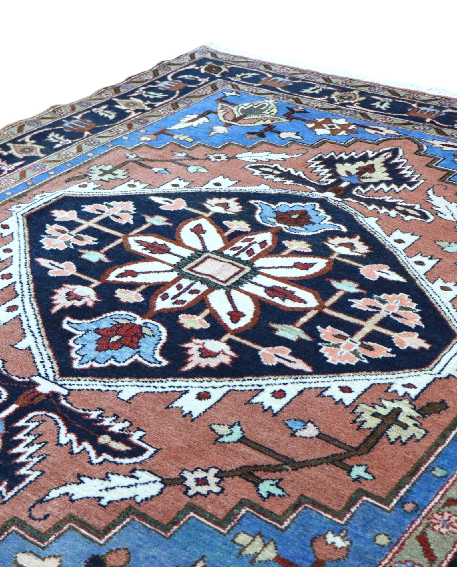 perserteppich-heriz-210-x-160-cm-schurwolle-handgeknupft-36 Hand-Knotted Wool Heriz Persian Rug, 210 × 160 cm