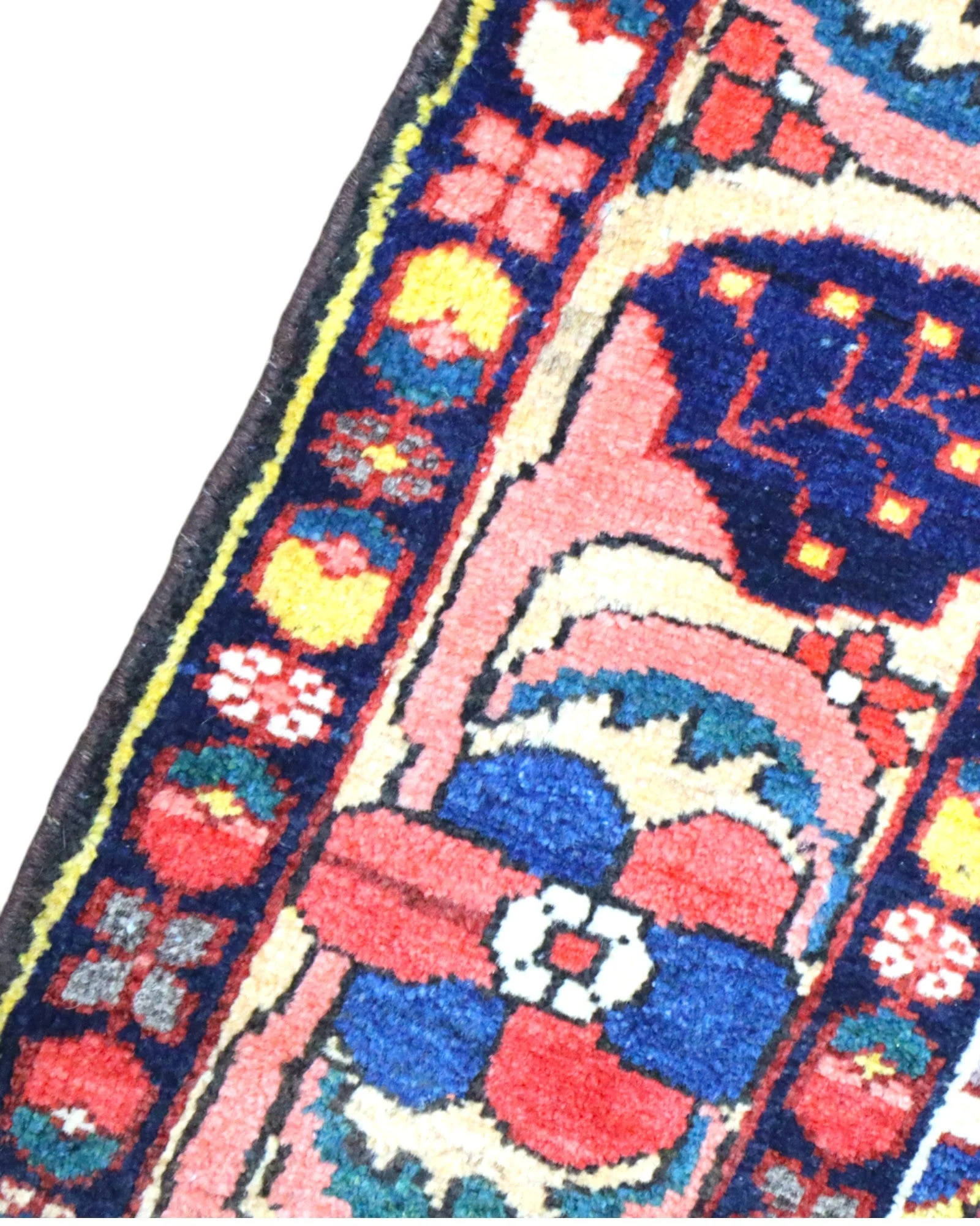 perserteppich-bakhtiyari-206-x-154-cm-schurwolle-handgeknupft-44 Bakhtiari Persian Rug 206 × 154 cm, Wool, hand-knotted