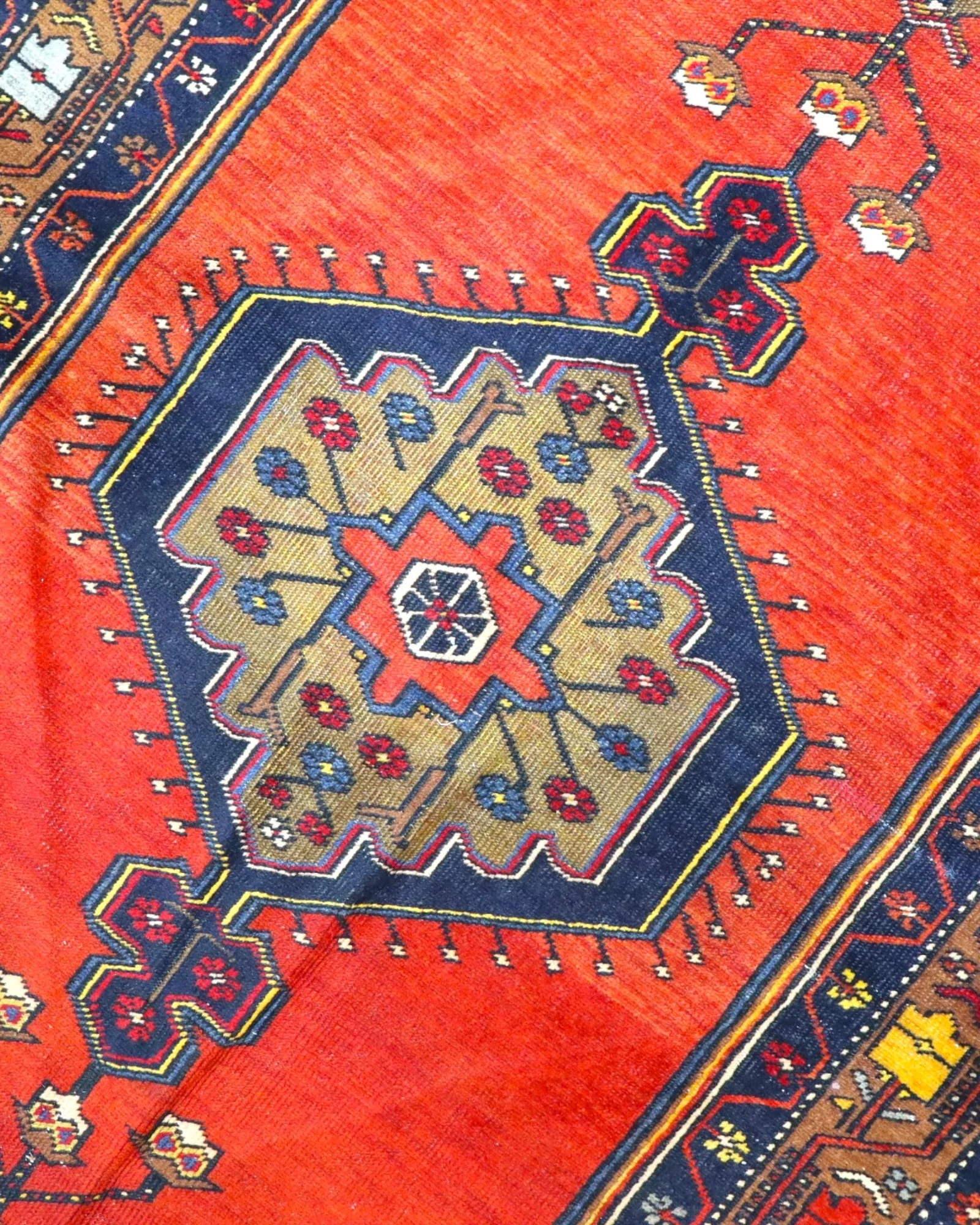 orientteppich-kaukasus-220-x-115-cm-schurwolle-handgeknupft-17 Turkish Rug 220 × 115 cm, Wool, hand-knotted