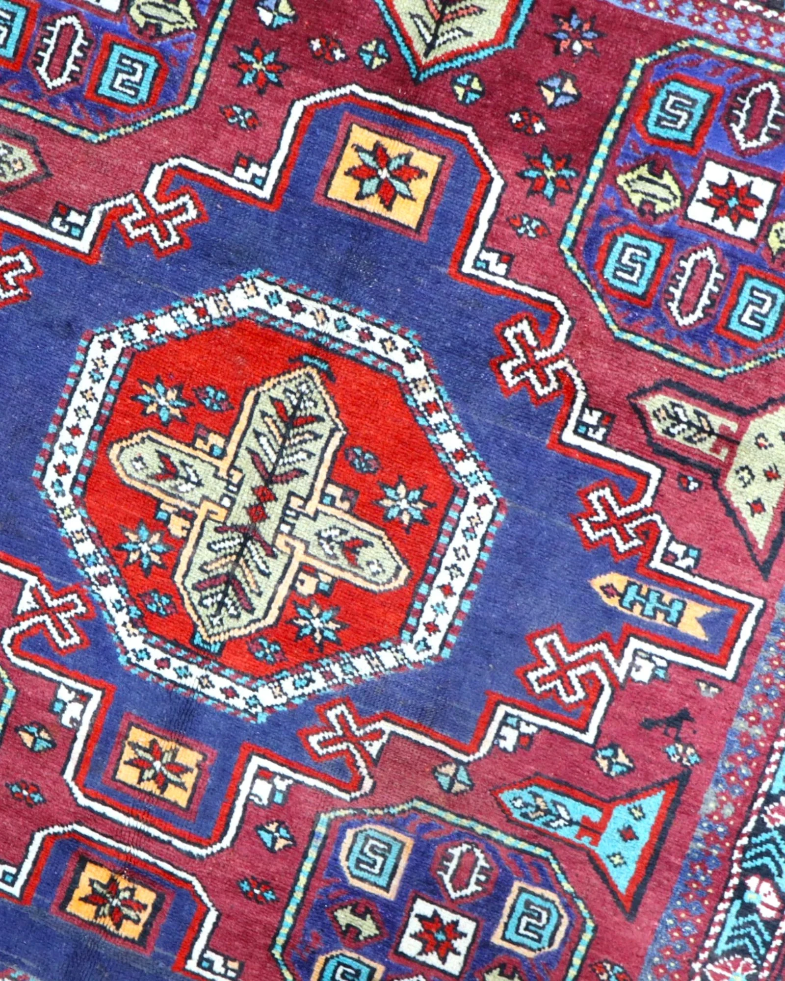 Turkish Rug 198 × 130 cm, Wool, hand-knotted