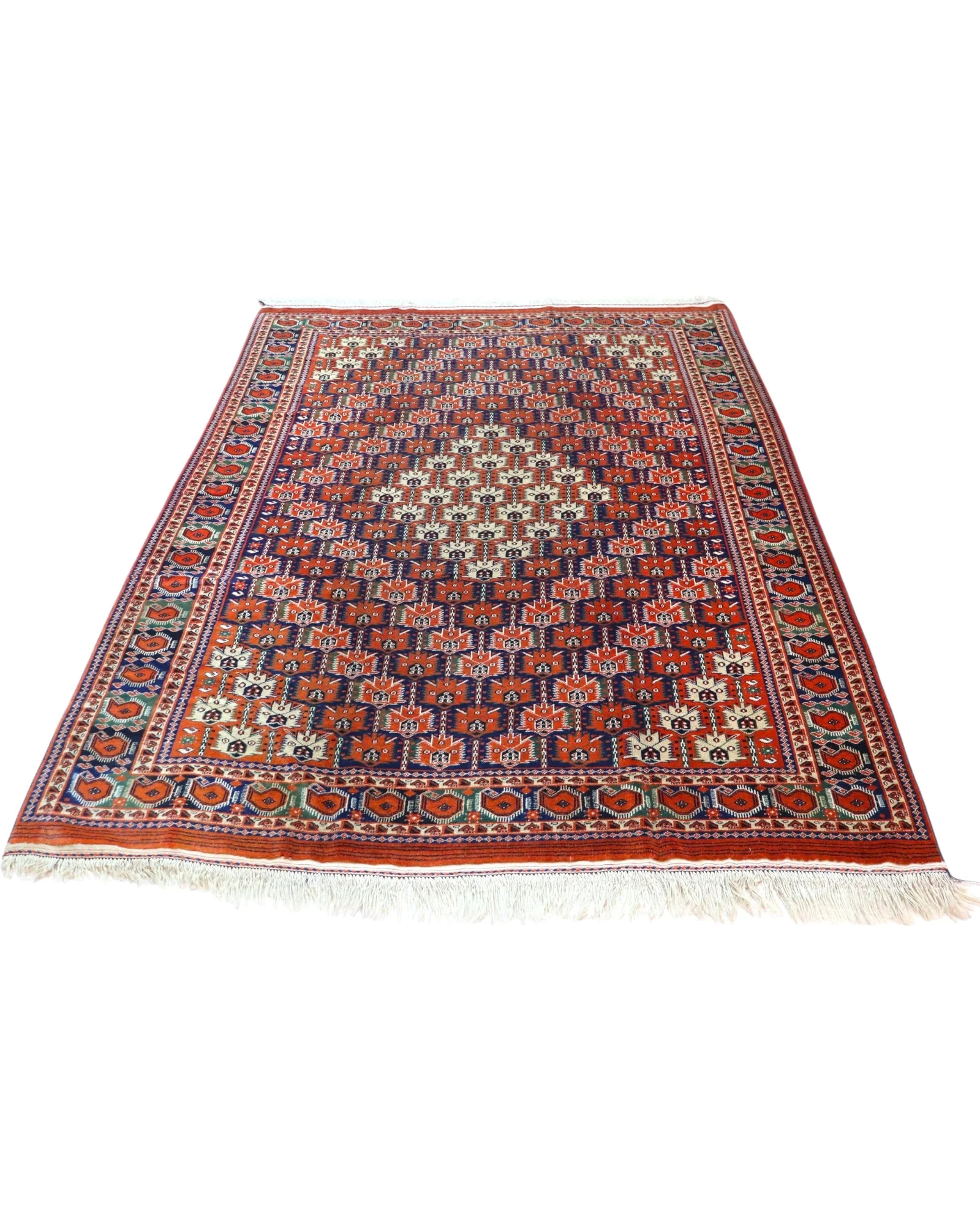Persian Rug — hand-knotted, 251 × 175 cm, Wool