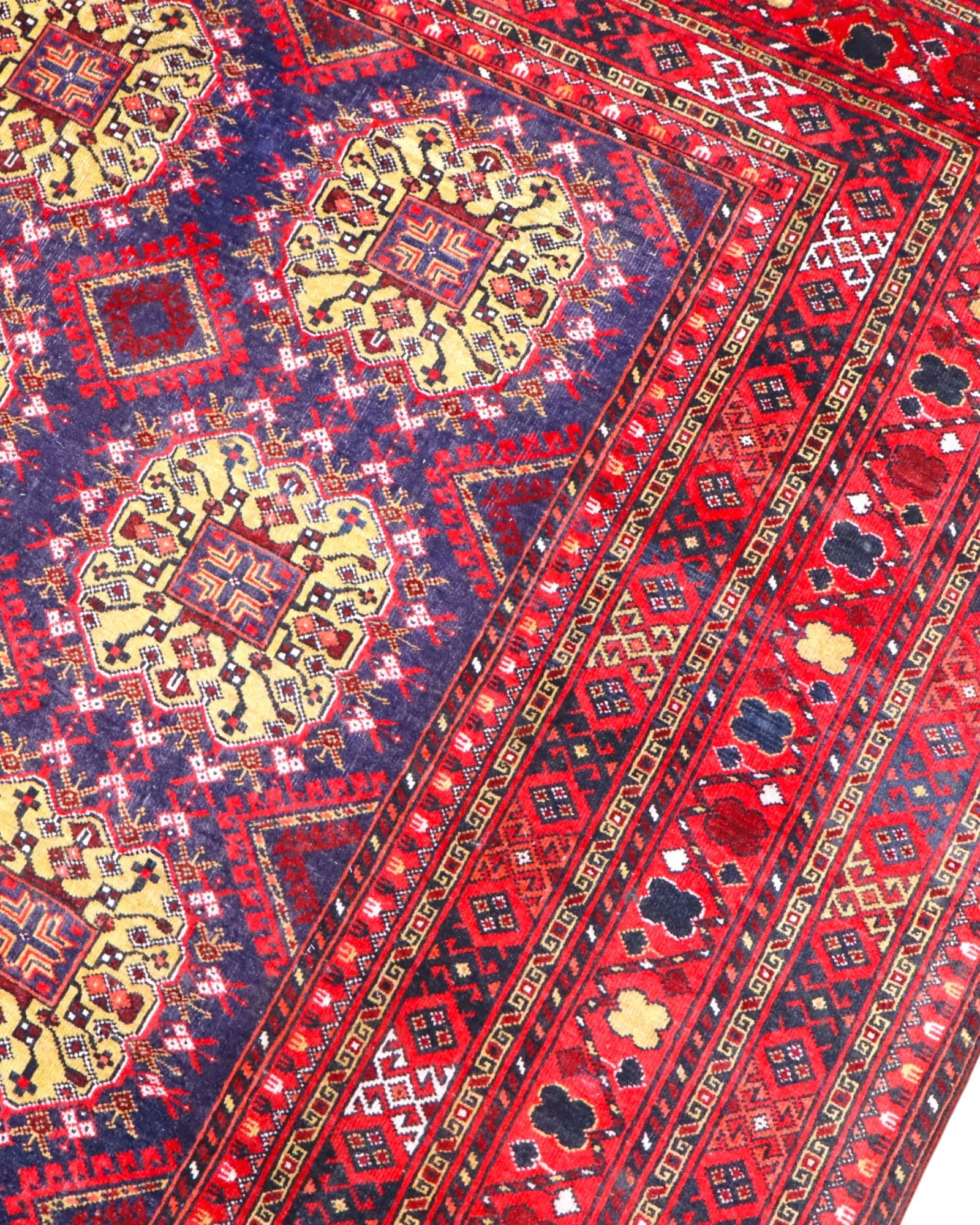 Turkmen Oriental Rug — hand-knotted, 303 × 232 cm, Wool