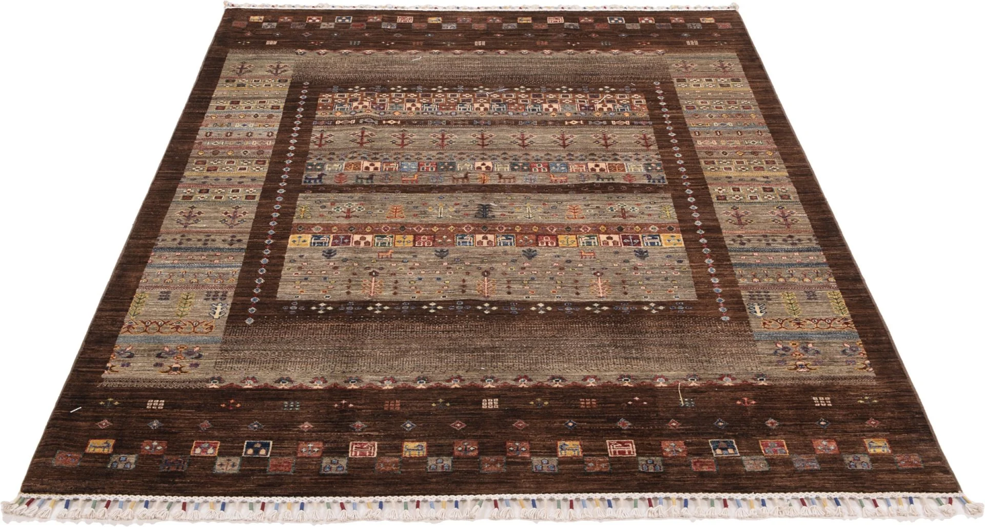 Hand-Knotted Wool Samarkand Pakistani Rug, 172 × 238 cm