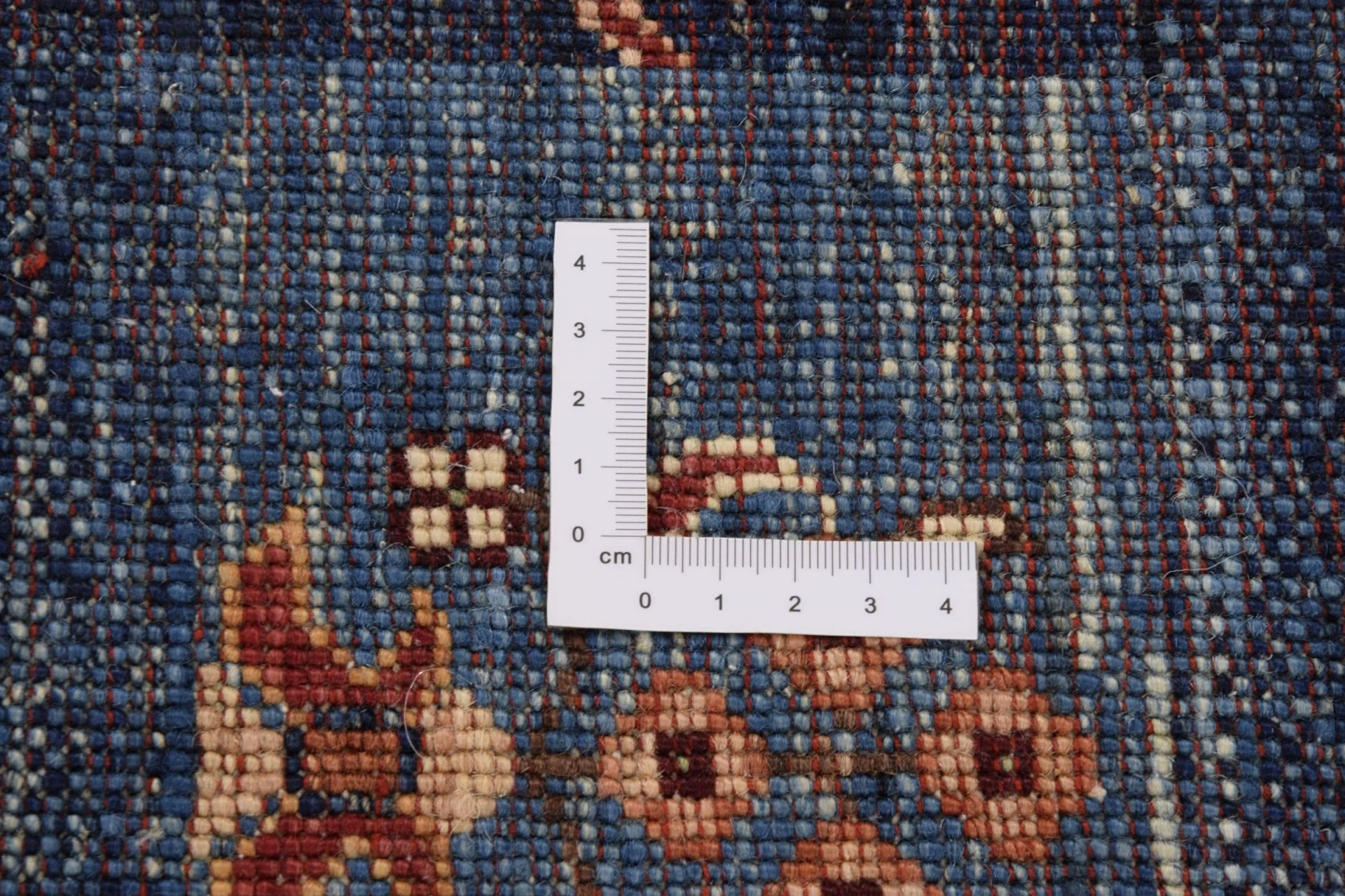 Hand-Knotted Wool Samarkand Pakistani Rug, 169 × 237 cm