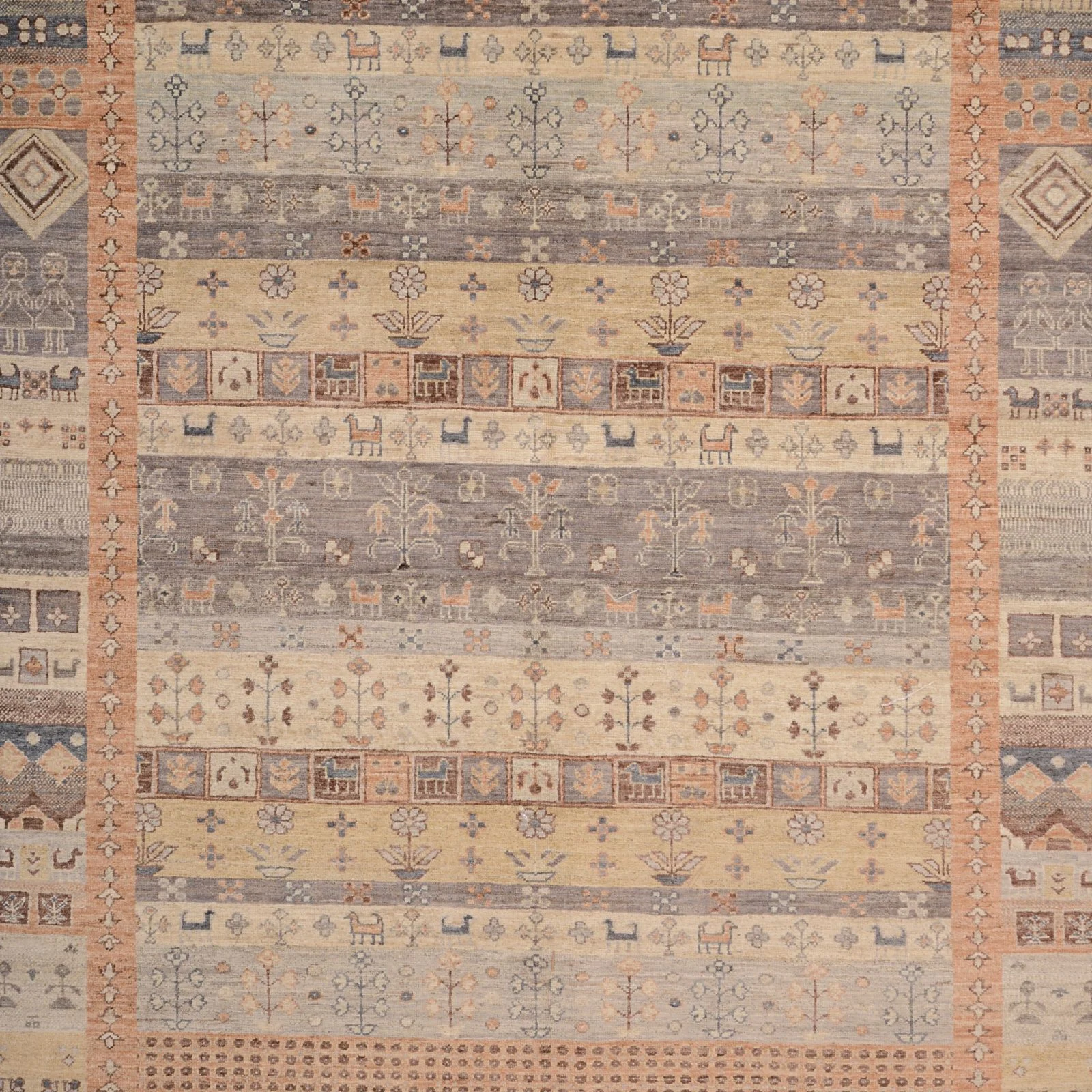 Hand-Knotted Wool Samarkand Pakistani Rug, 151 × 205 cm
