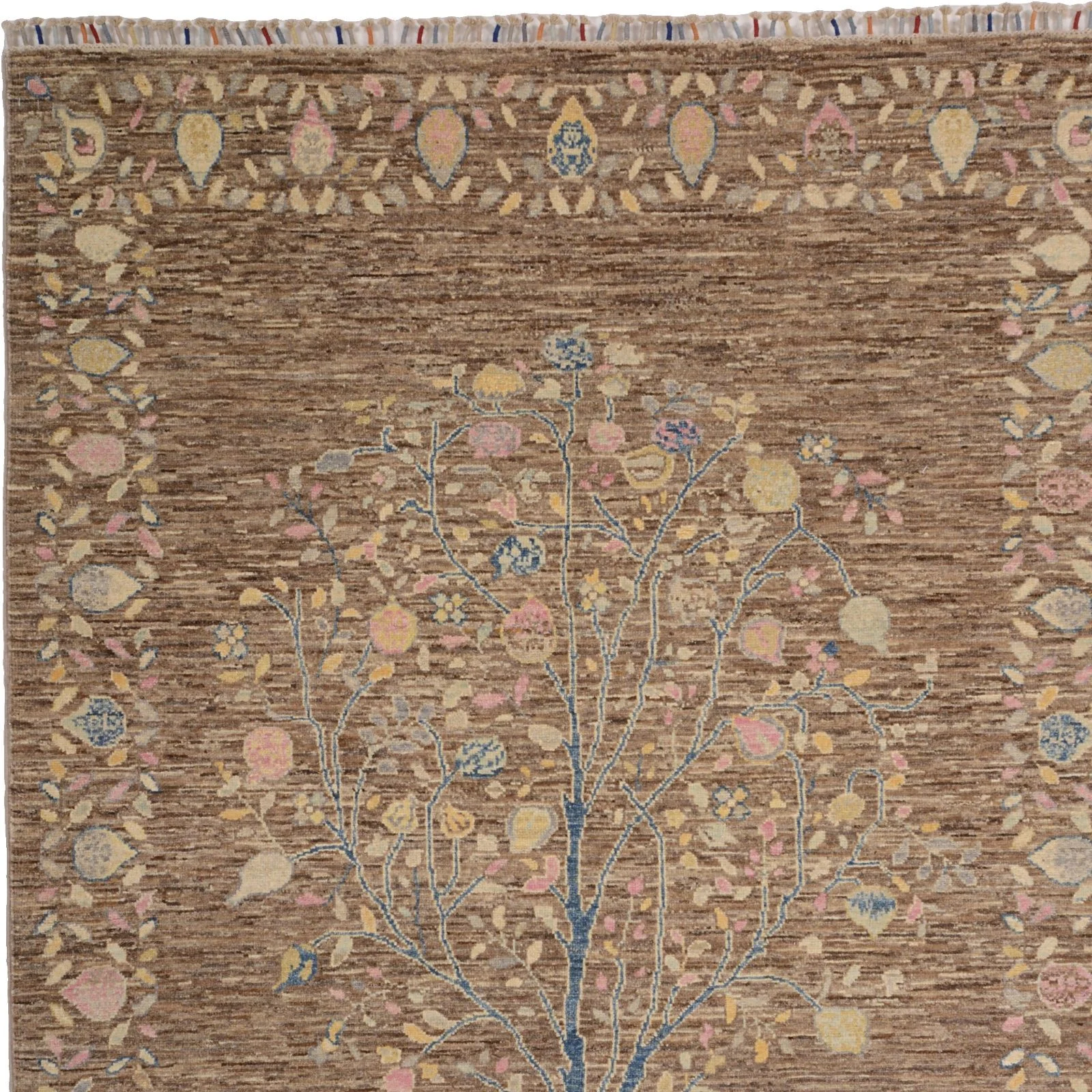 Hand-Knotted Wool Samarkand Pakistani Rug, 151 × 204 cm